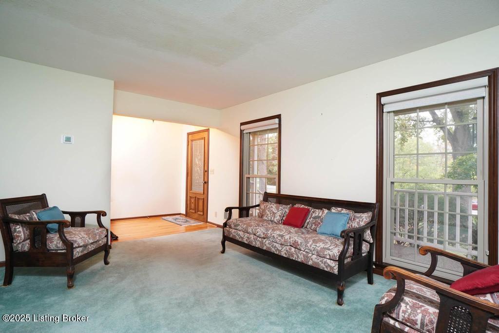 2302 Forrest Park Dr