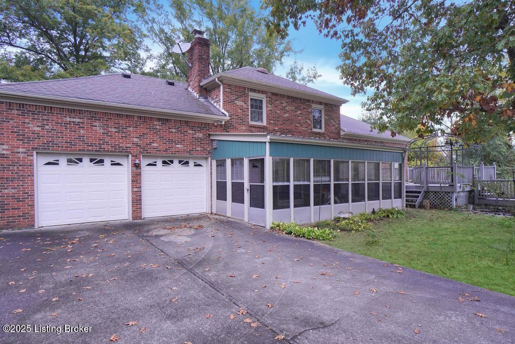 2302 Forrest Park Dr