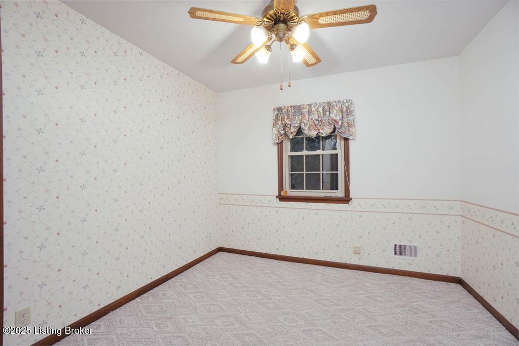 2302 Forrest Park Dr