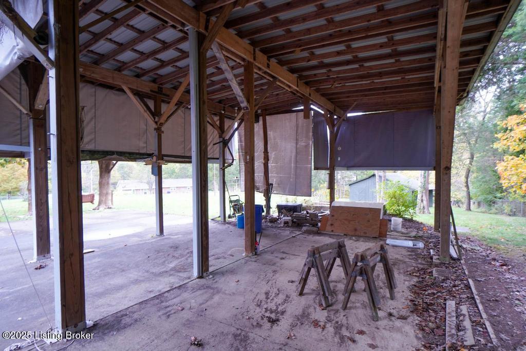 2302 Forrest Park Dr