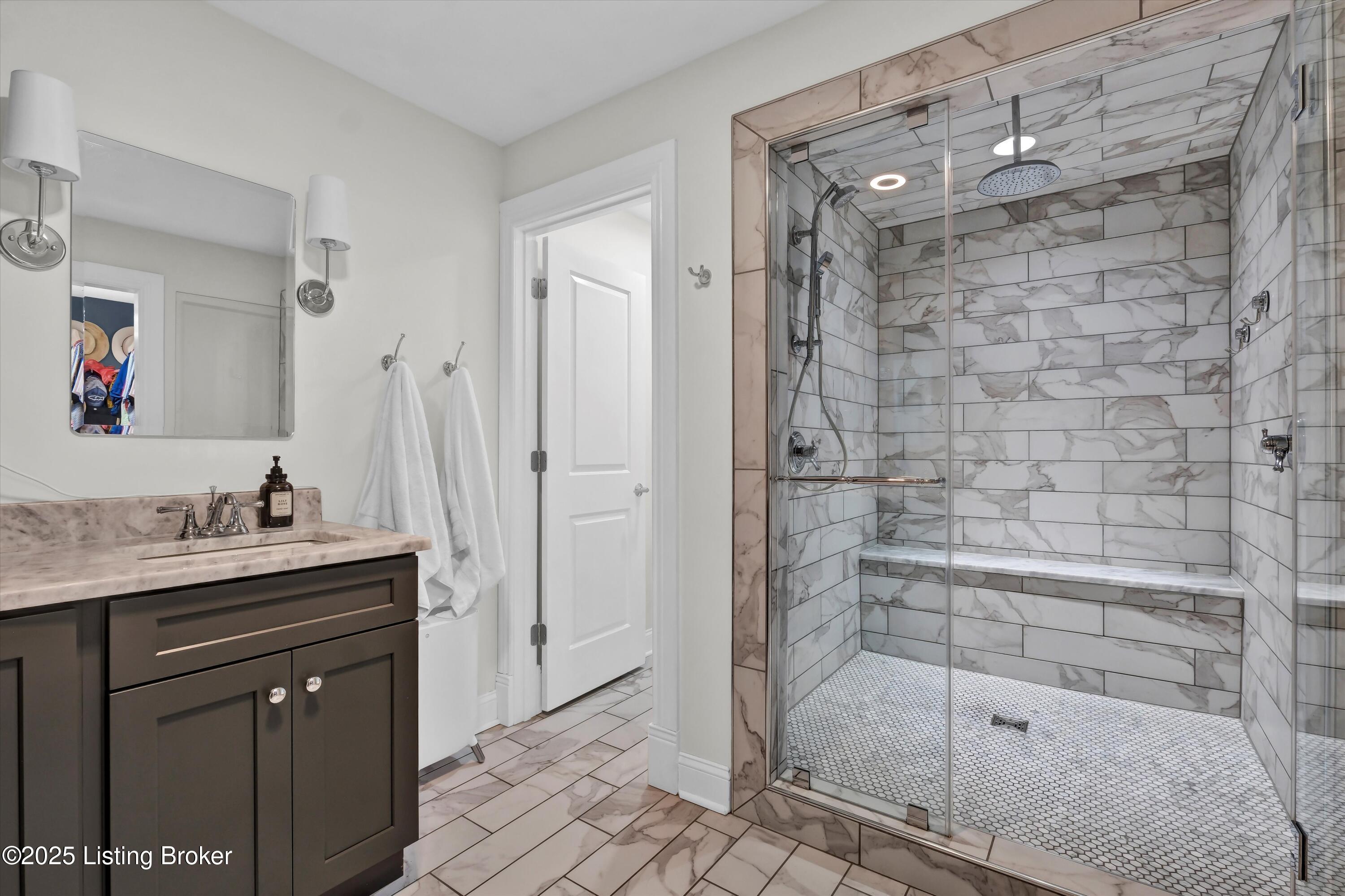 104 South Hampton Rd