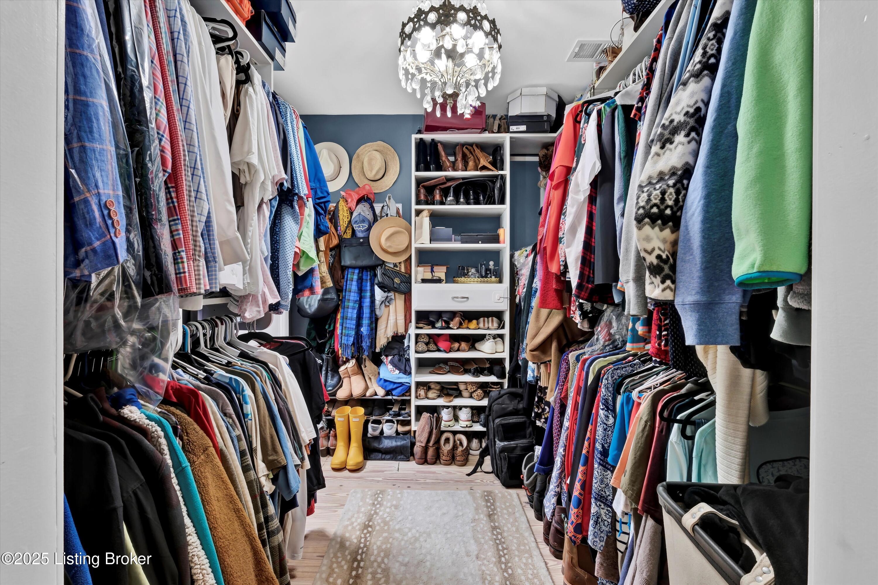 104 South Hampton Rd