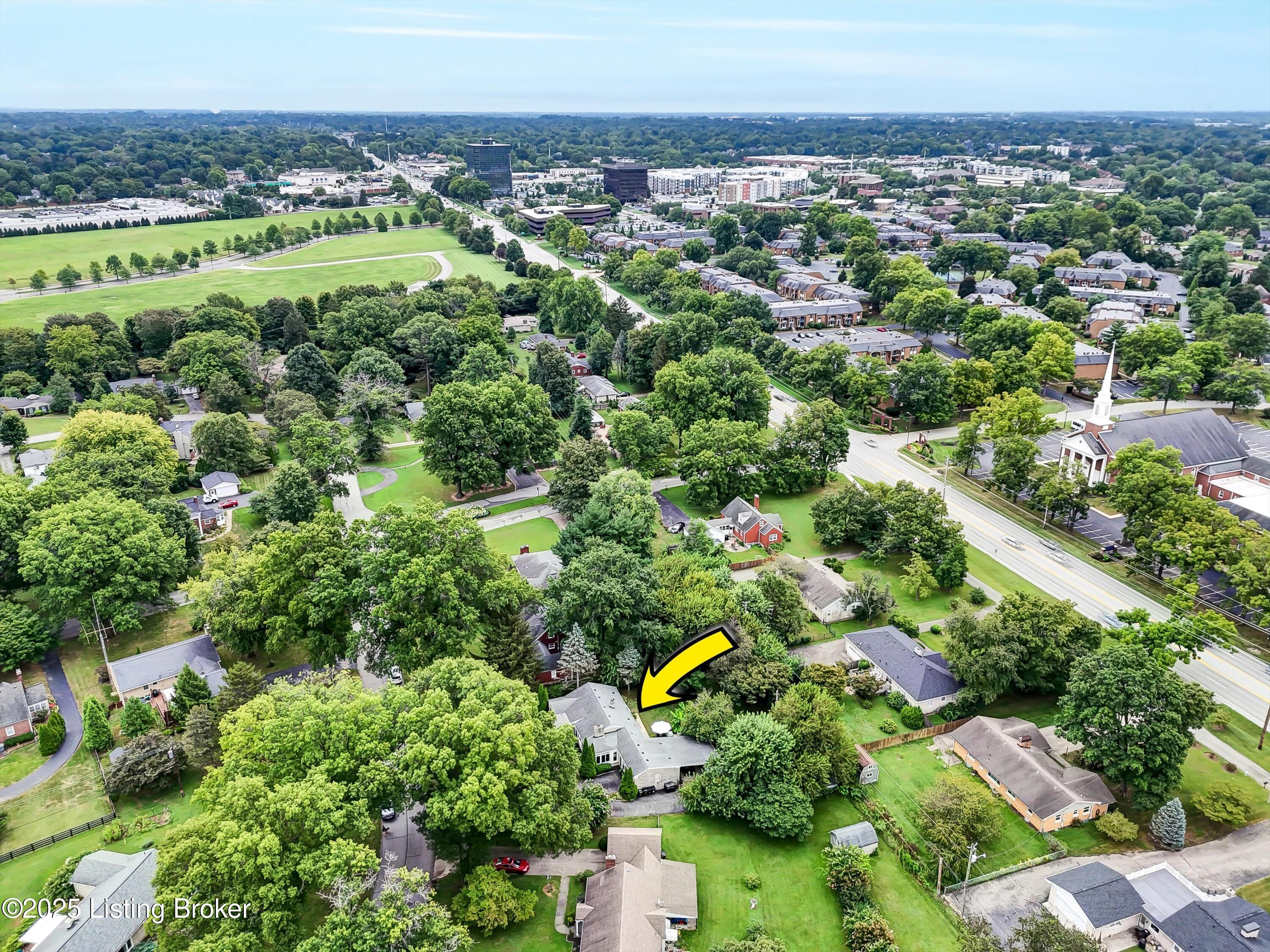 104 South Hampton Rd