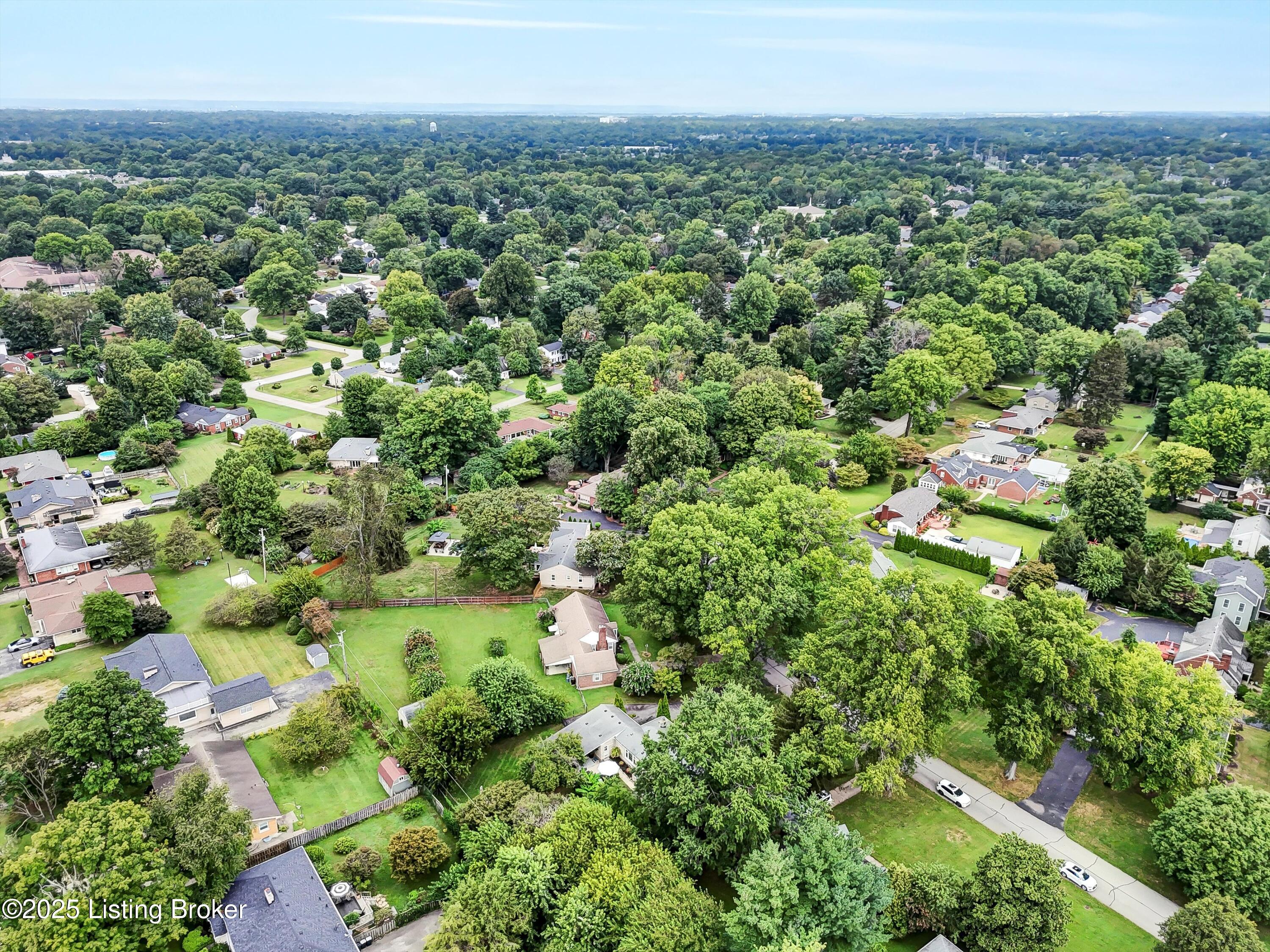 104 South Hampton Rd