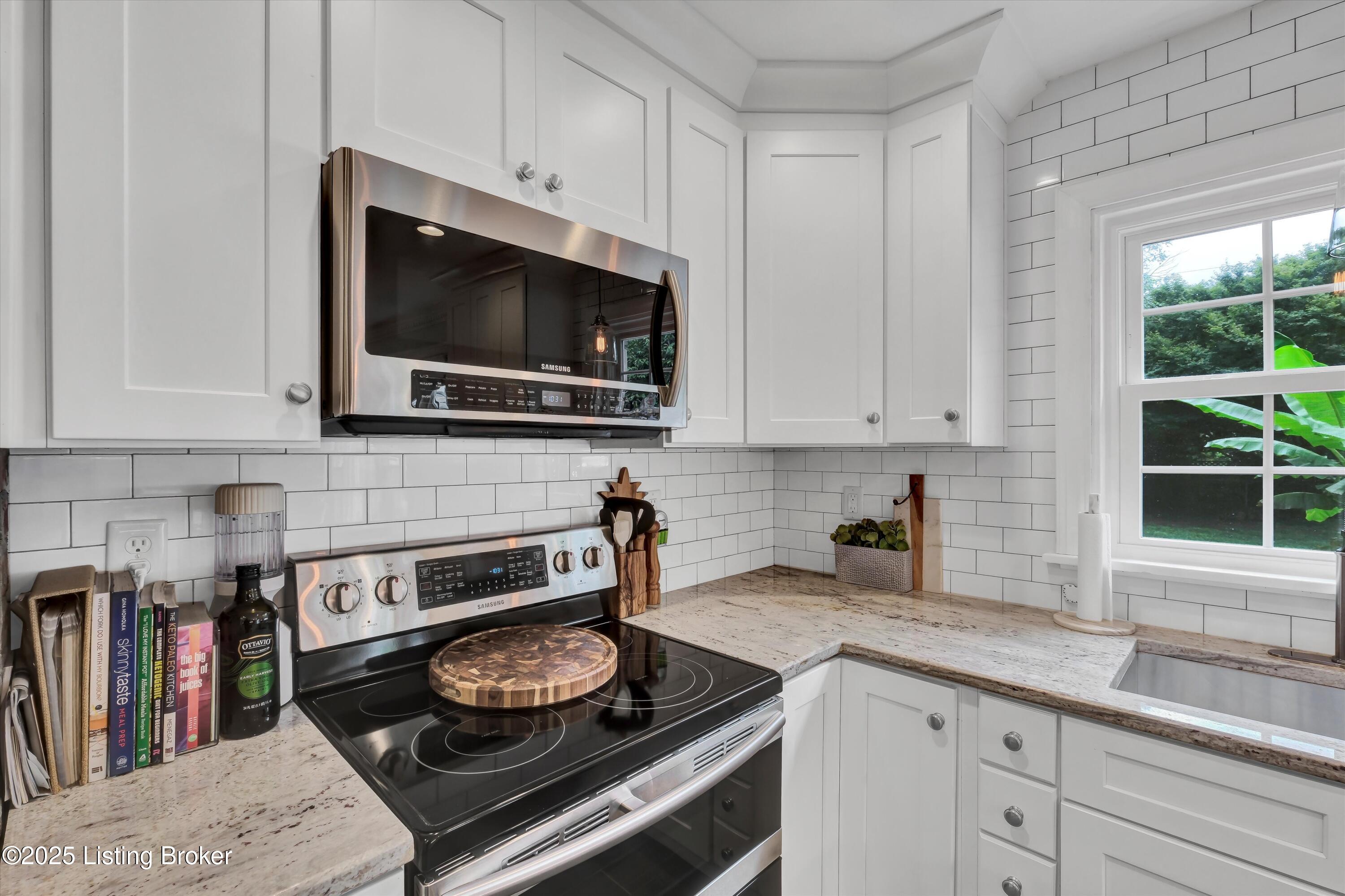 104 South Hampton Rd