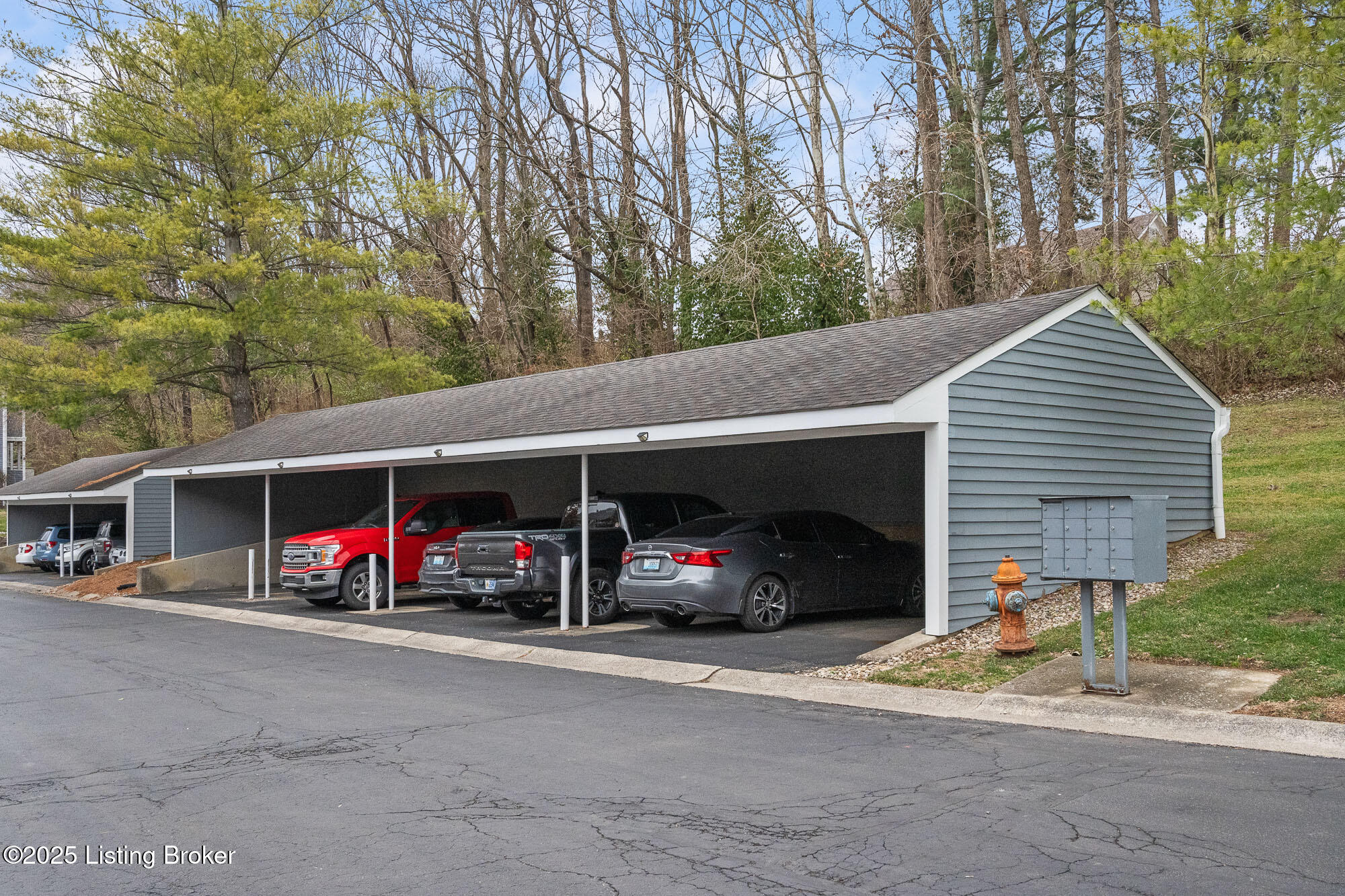 5002 Harrods Landing Dr