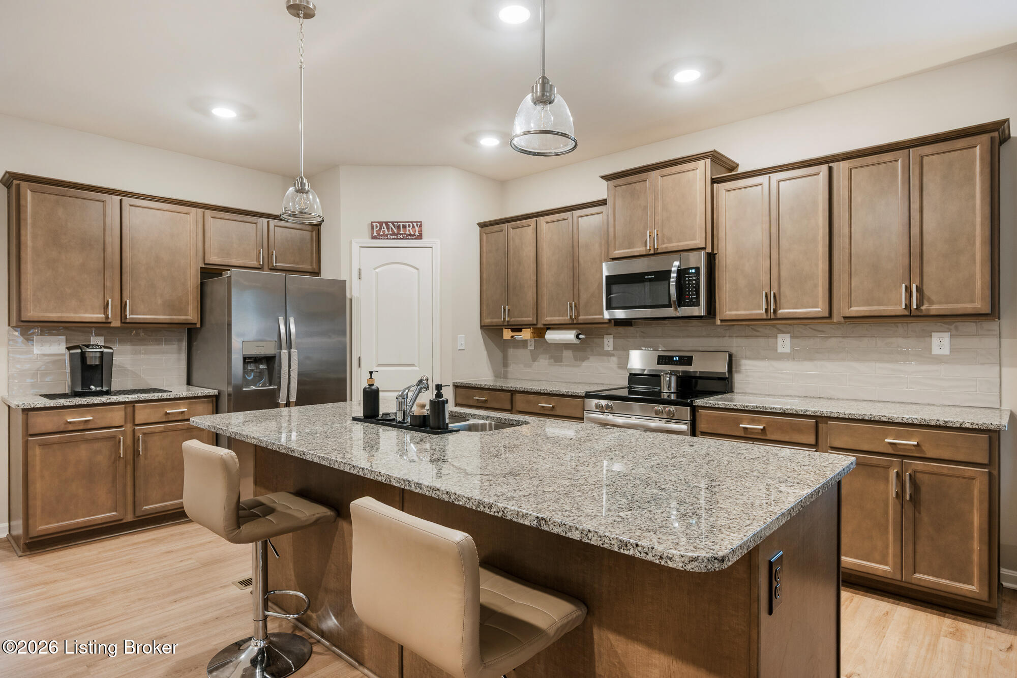 11922 Cascade Falls Trail