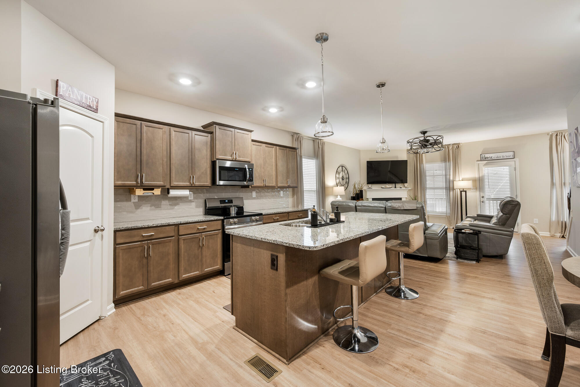 11922 Cascade Falls Trail