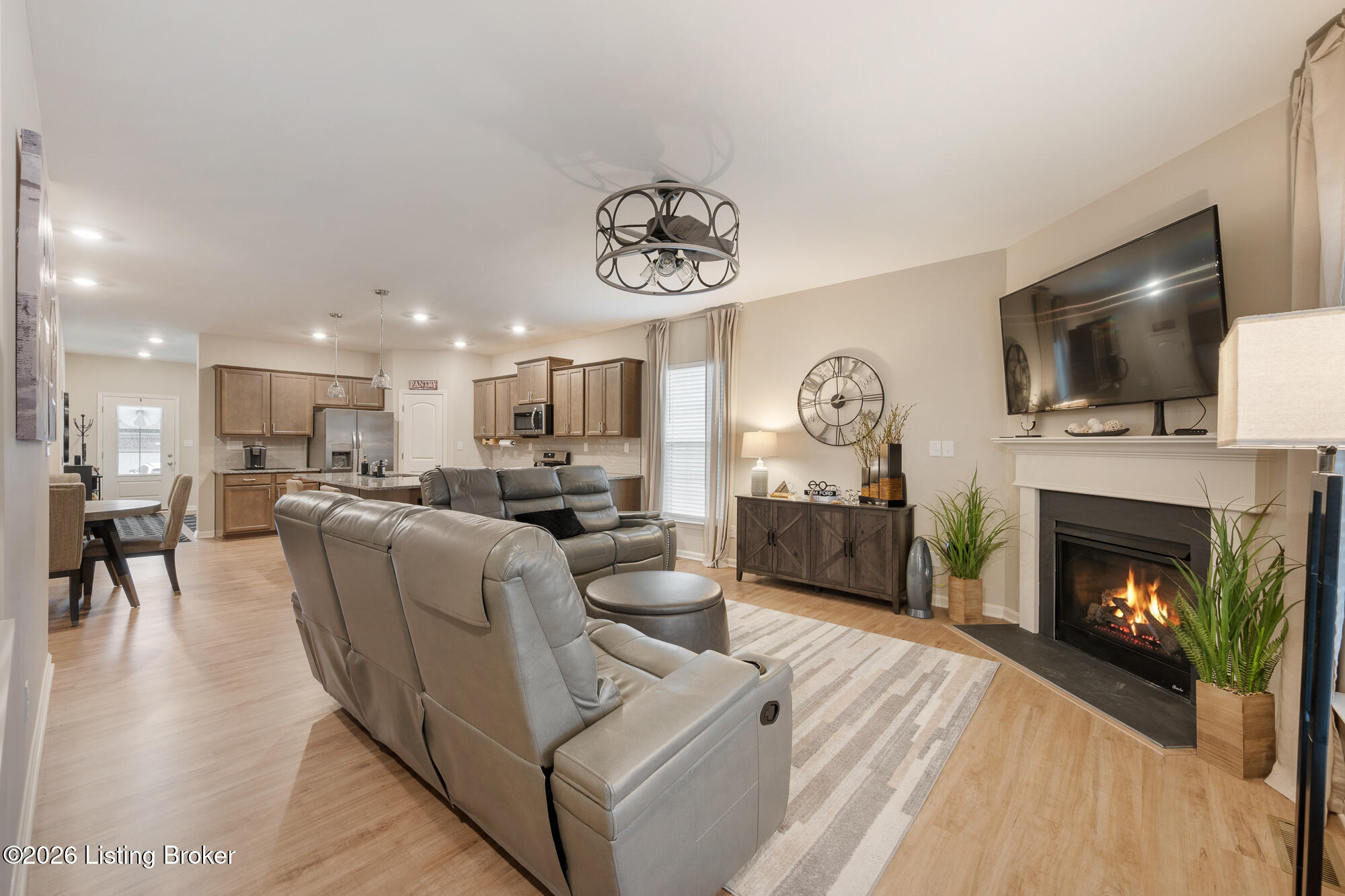 11922 Cascade Falls Trail