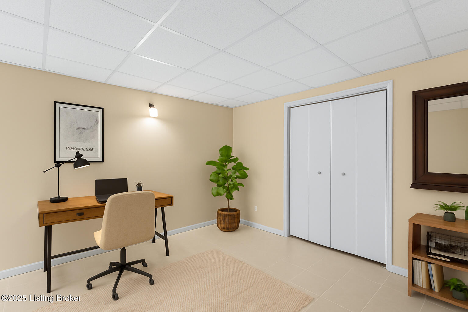 4901 Hunters Point Cir