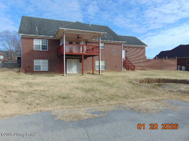 301 Grand Ave