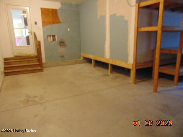 301 Grand Ave