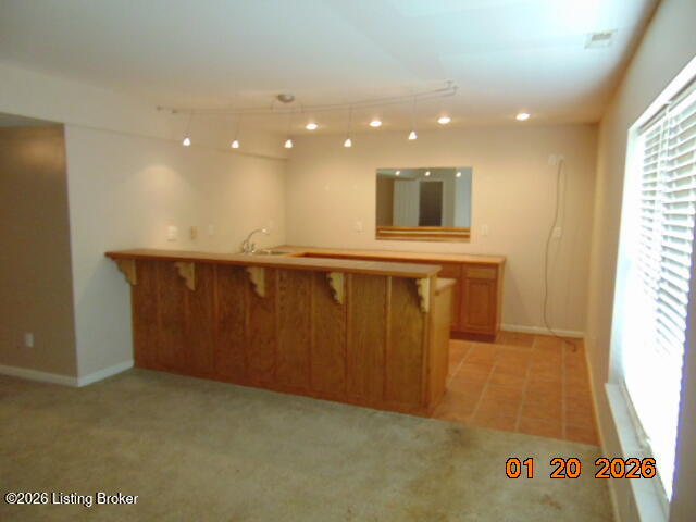 301 Grand Ave