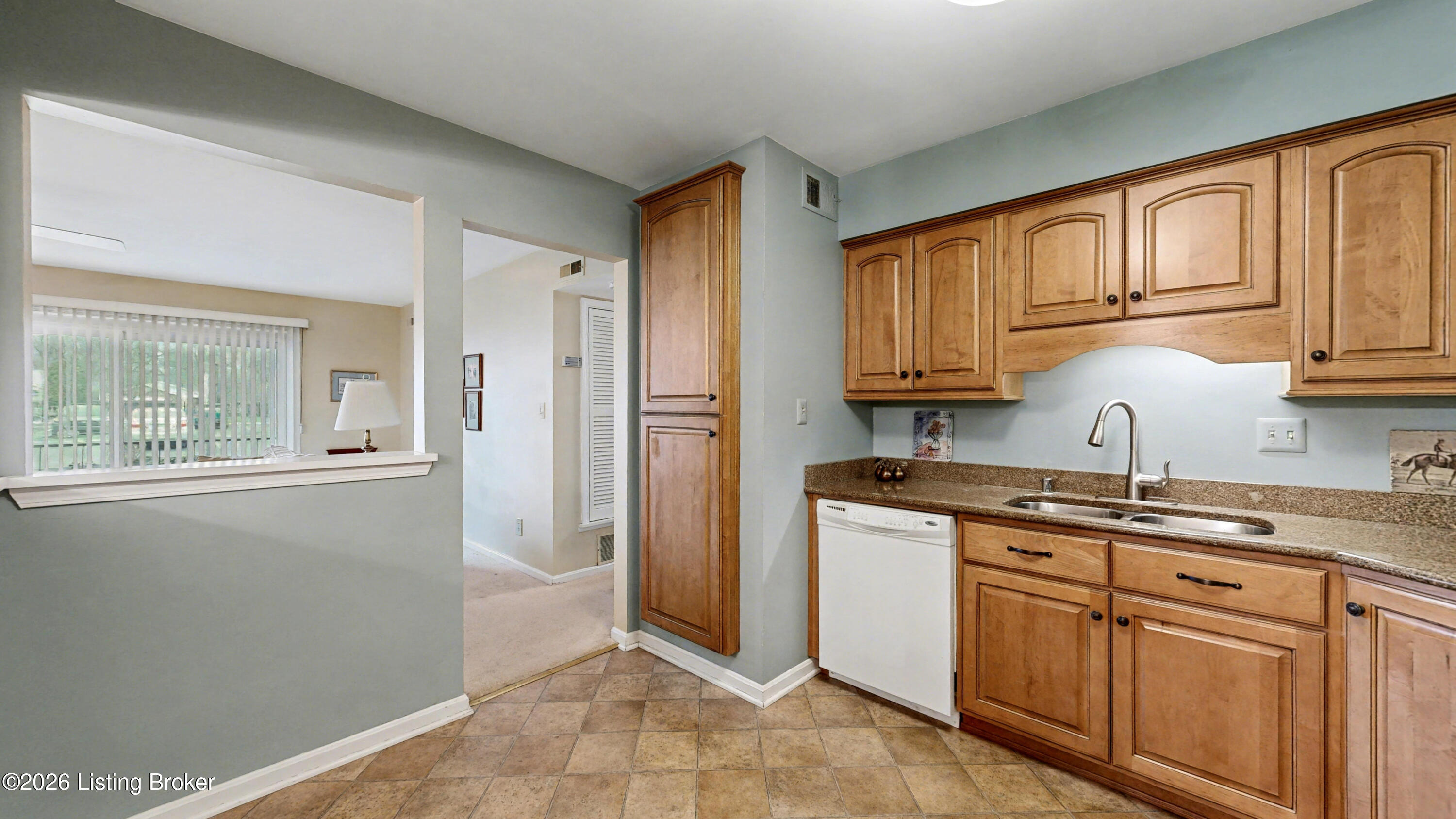 814 Washburn Ave APT 20