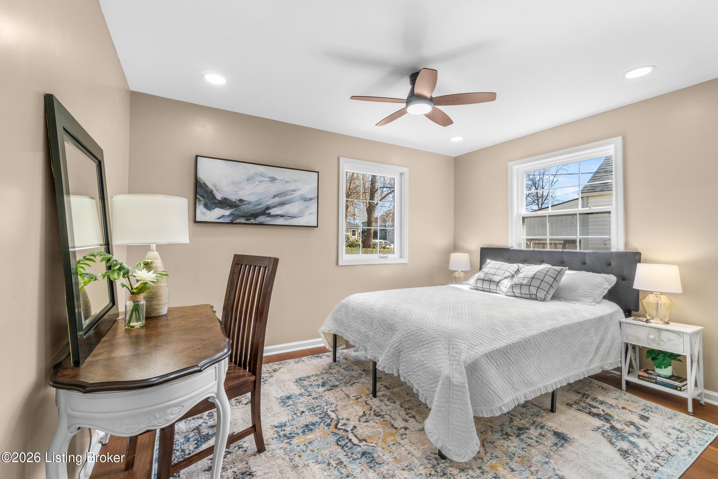 113 Colonial Dr