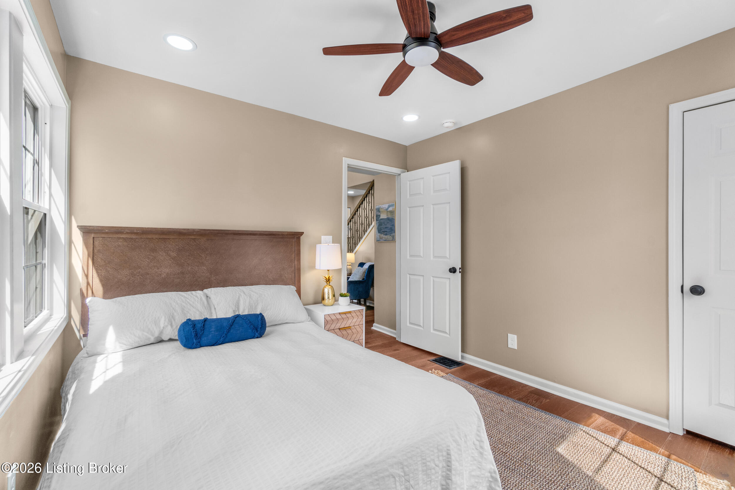113 Colonial Dr