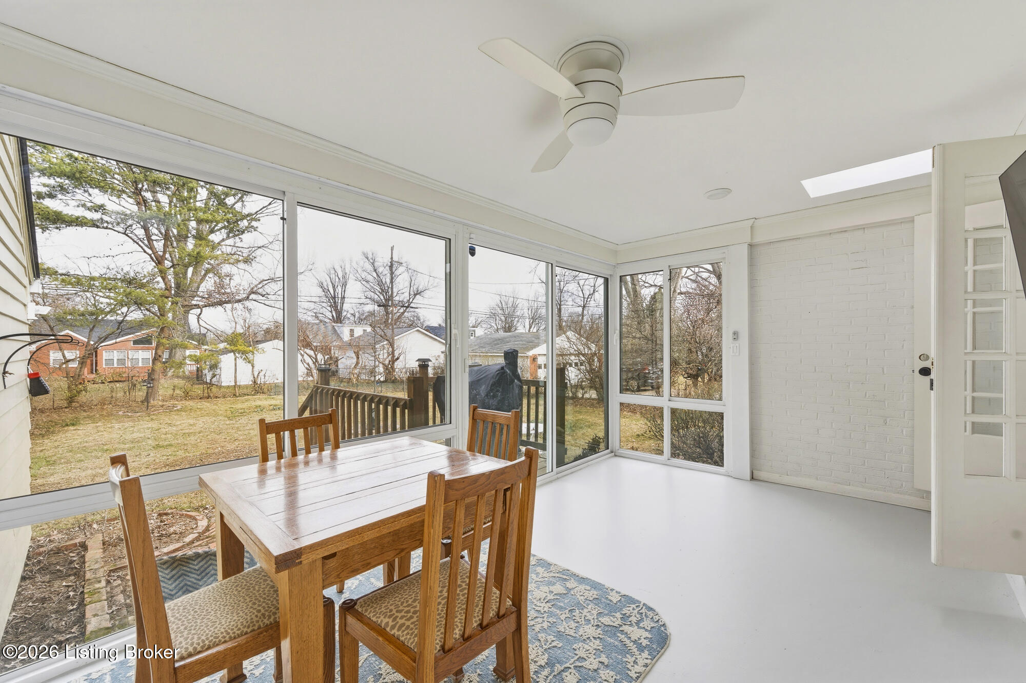 4313 Lincoln Rd