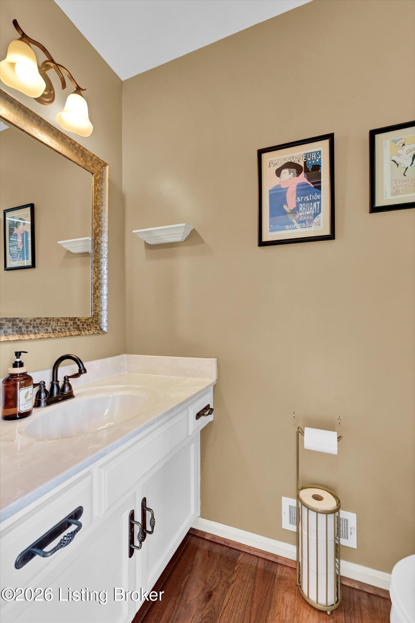 11002 Fox Moore Ct