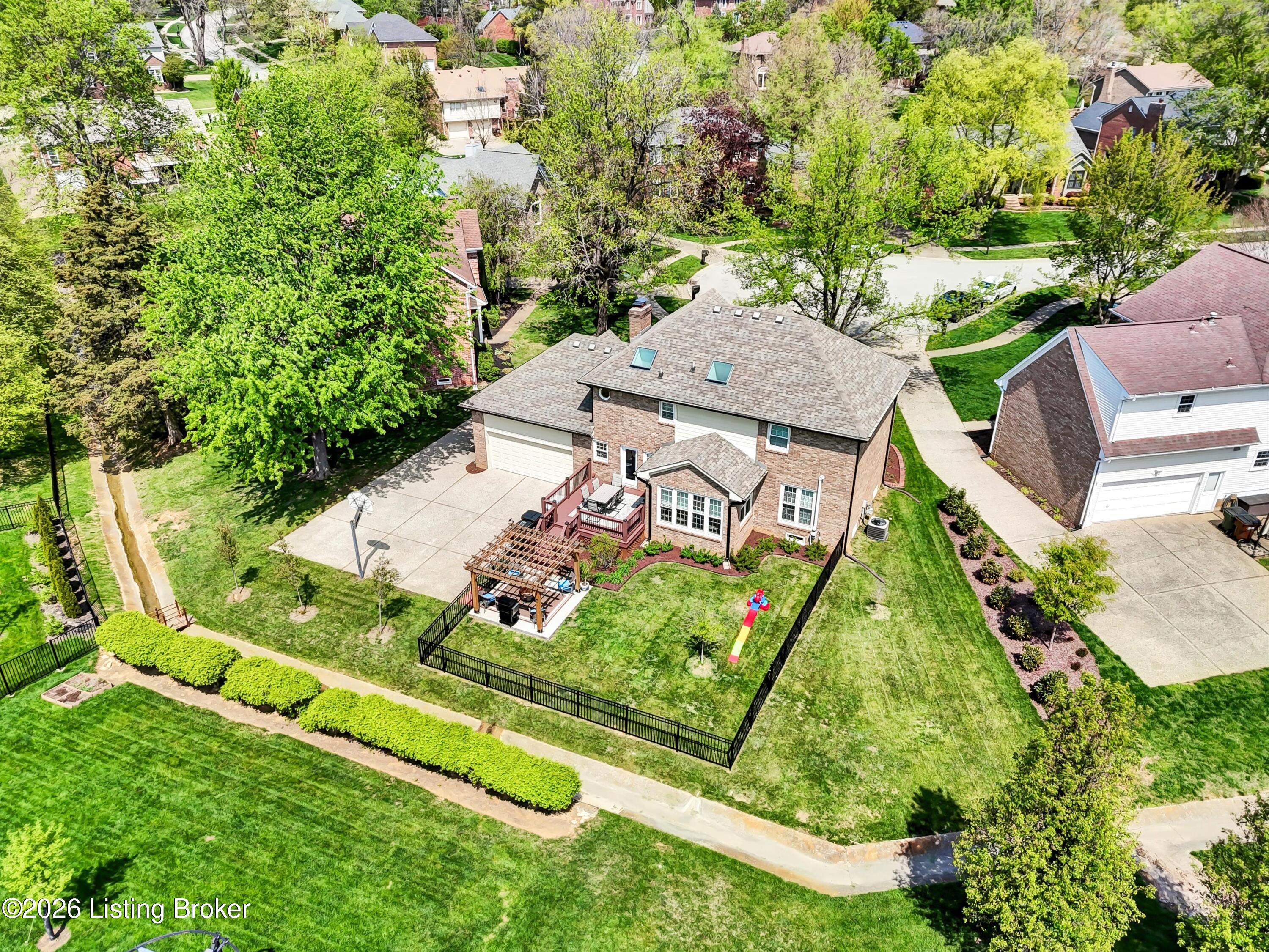 11002 Fox Moore Ct