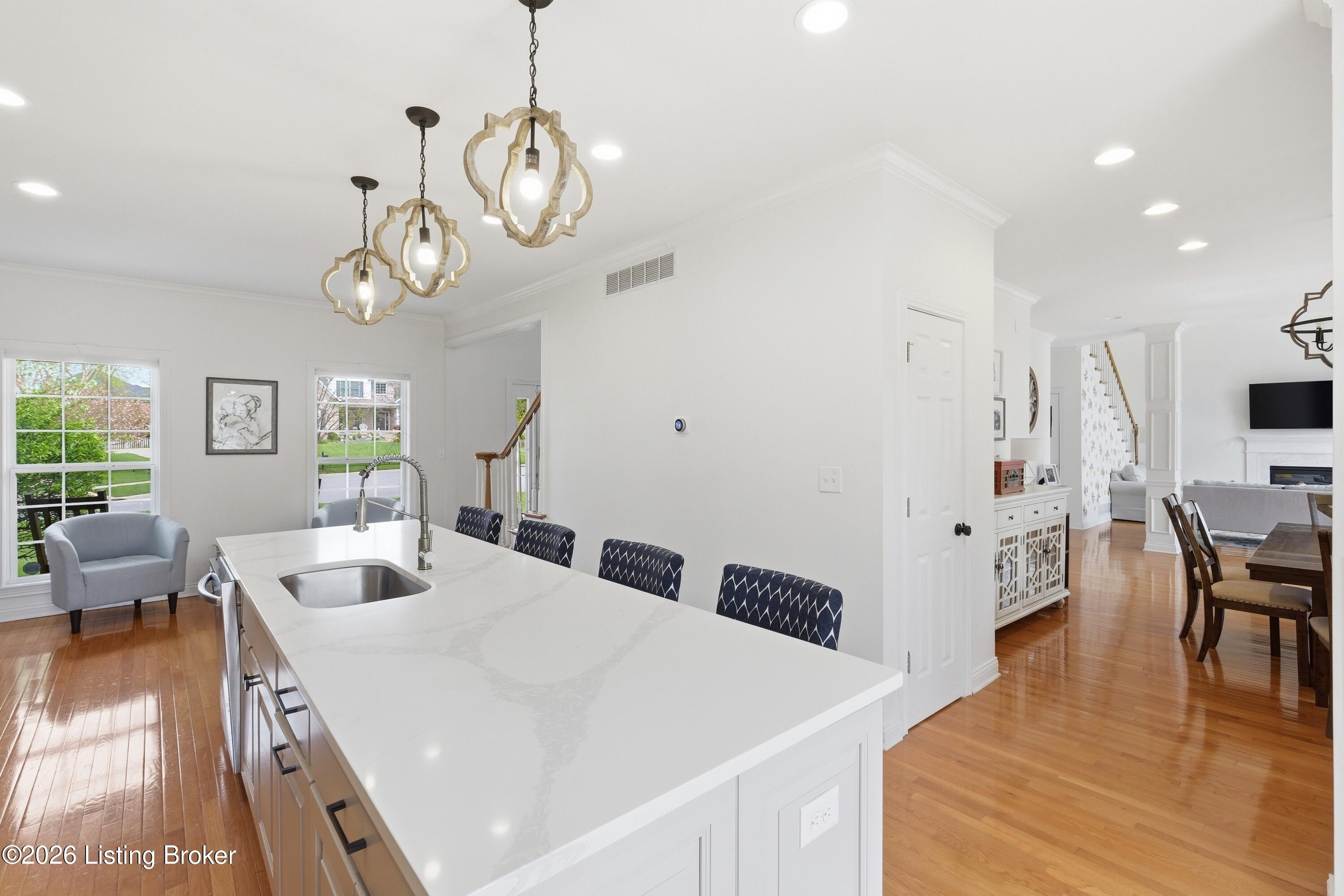 6503 Arbor Ridge Dr