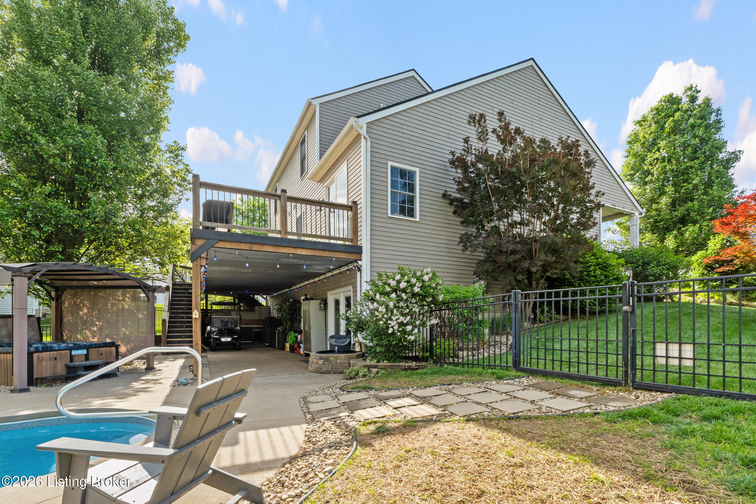 10200 Hornbeam Blvd