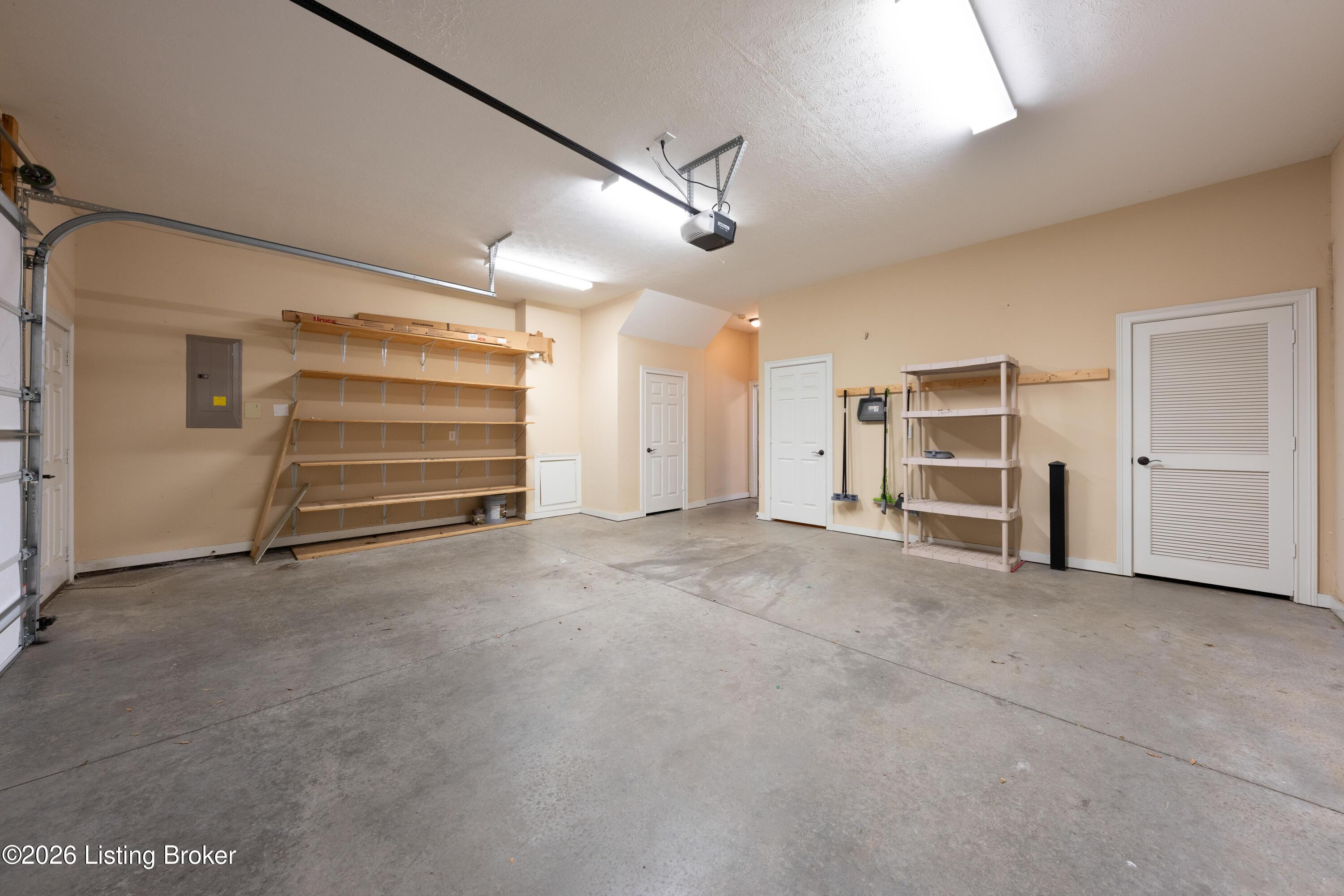 9304 Norton Commons Blvd