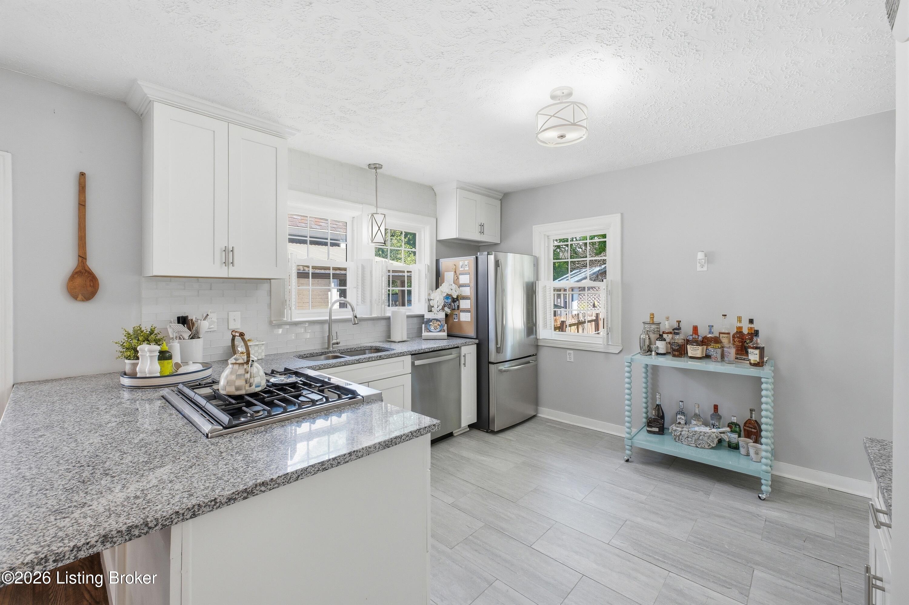 411 Mccready Ave