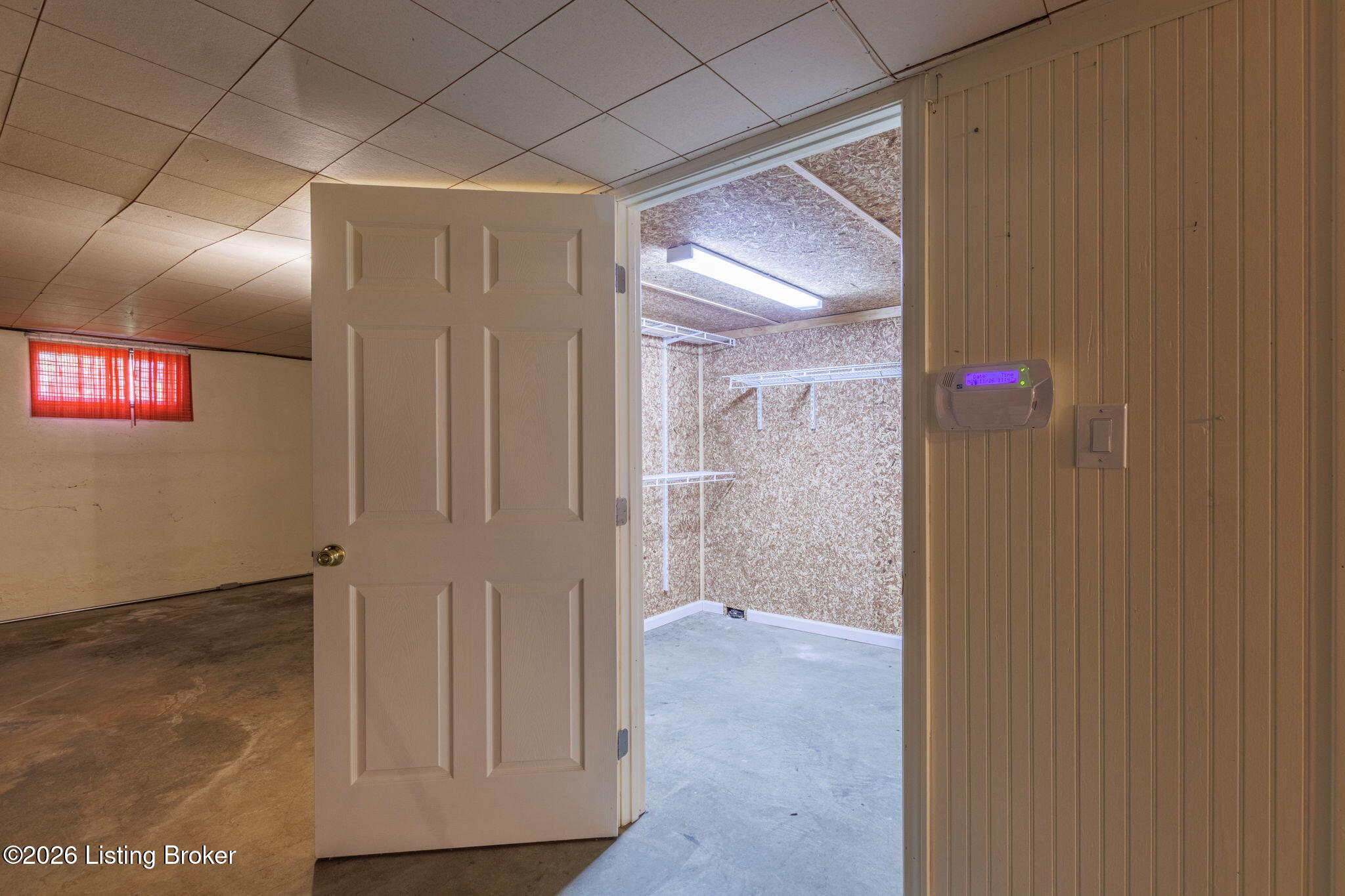 1106 King Arthur Ln