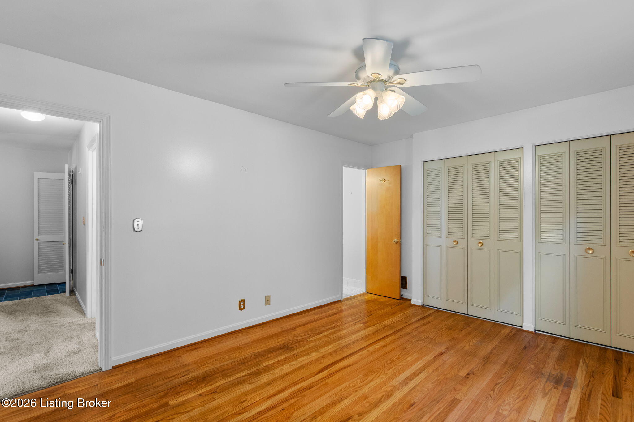 1106 King Arthur Ln