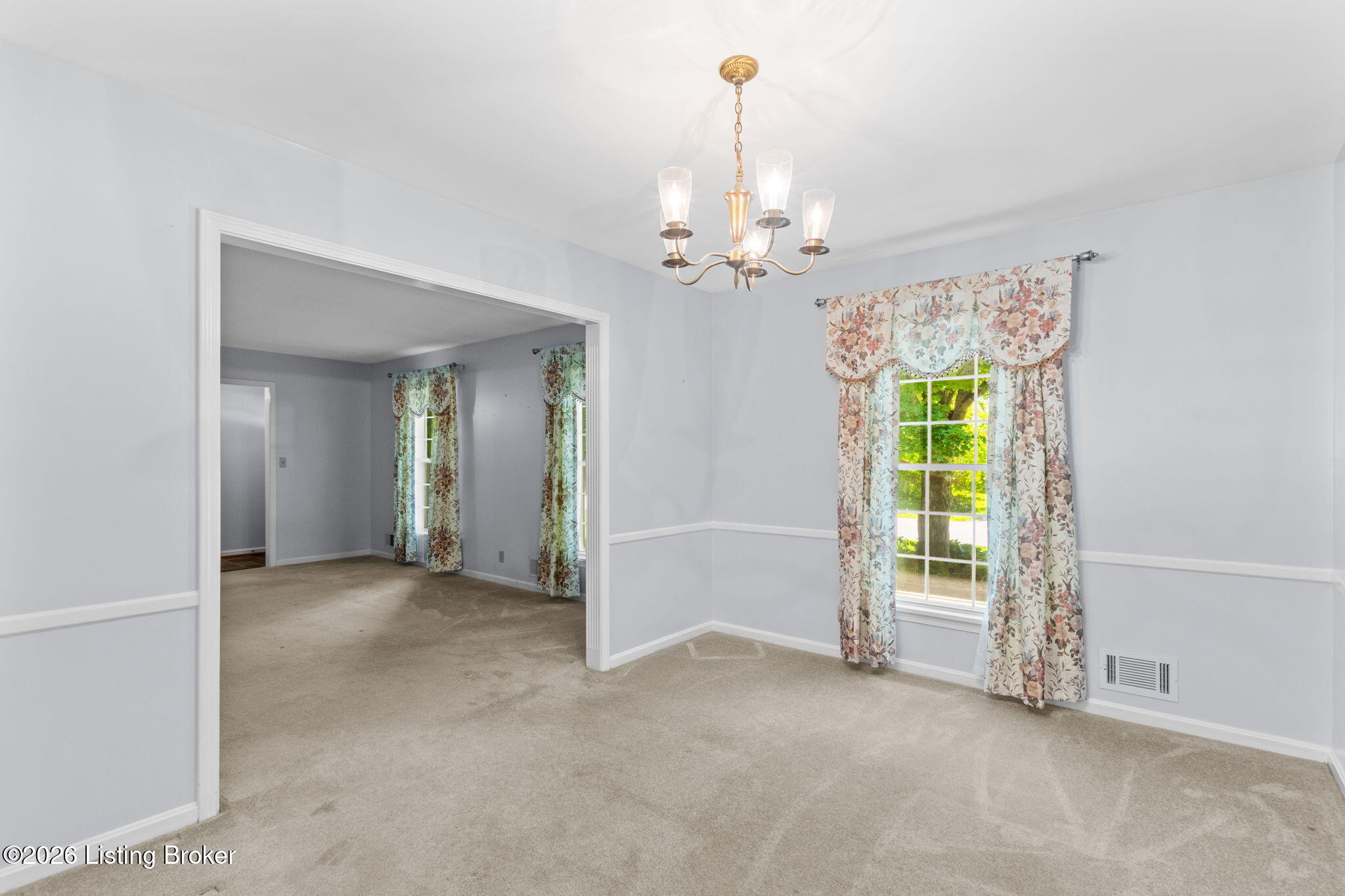 1106 King Arthur Ln