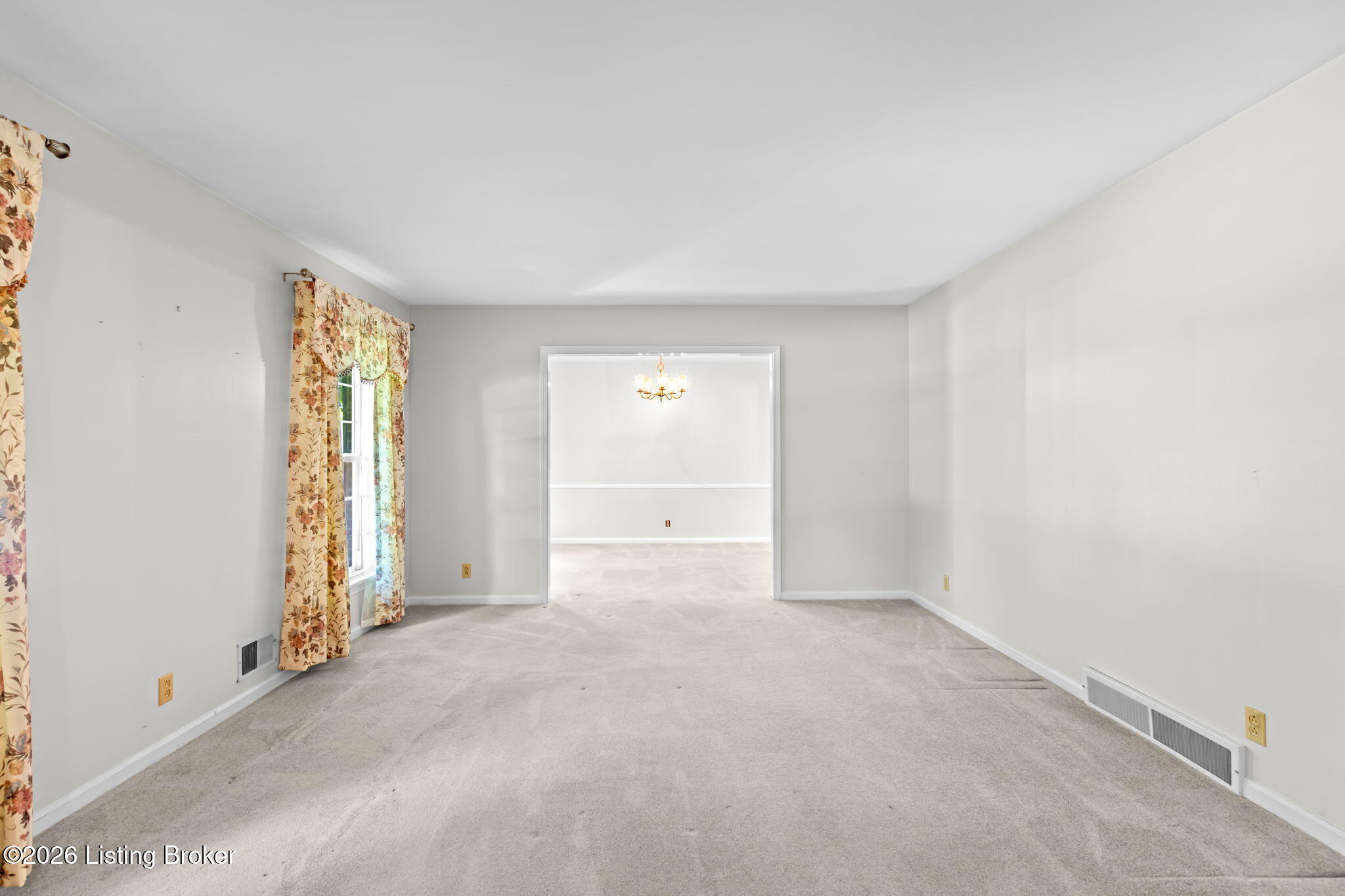 1106 King Arthur Ln