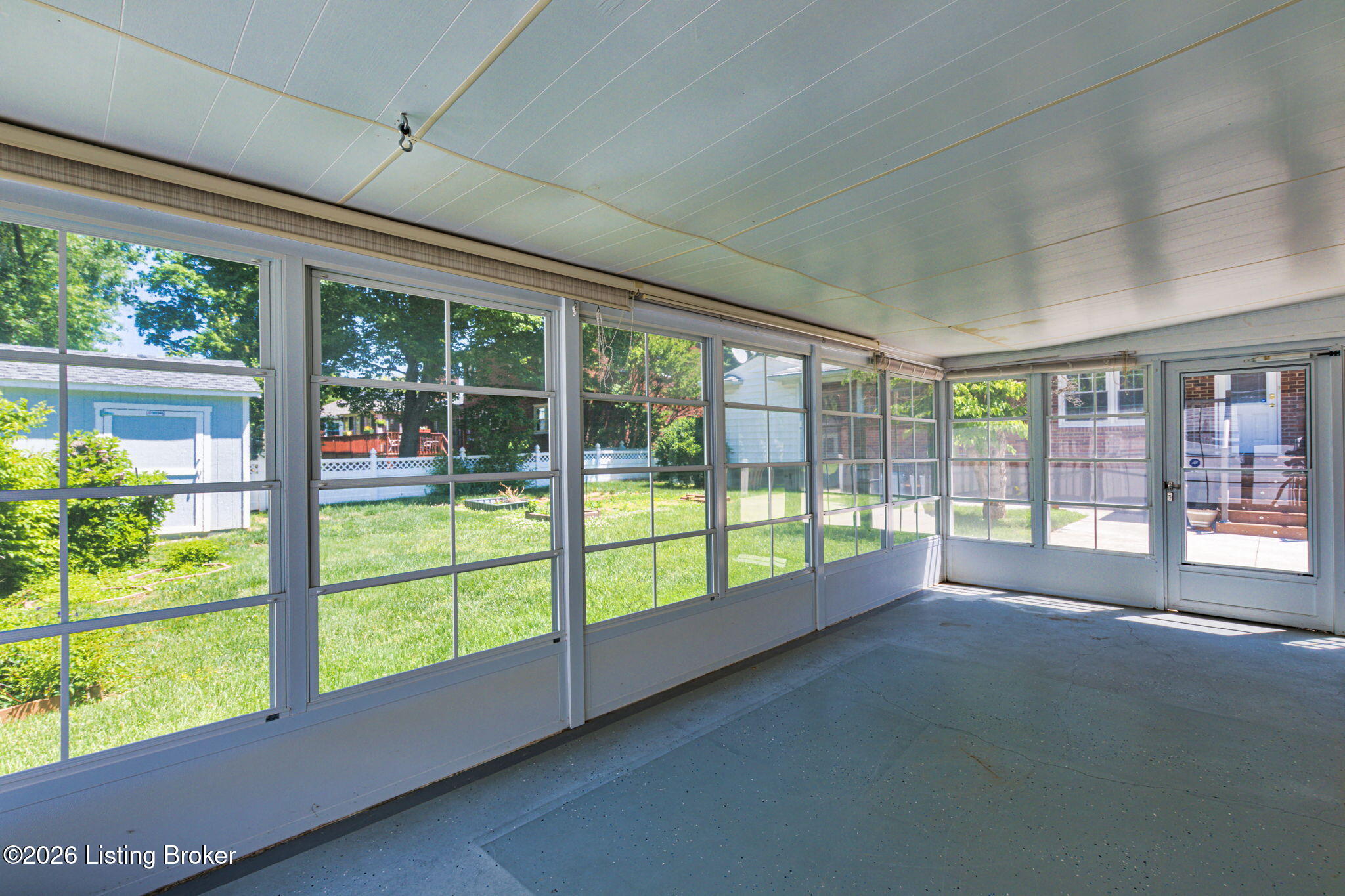 1106 King Arthur Ln