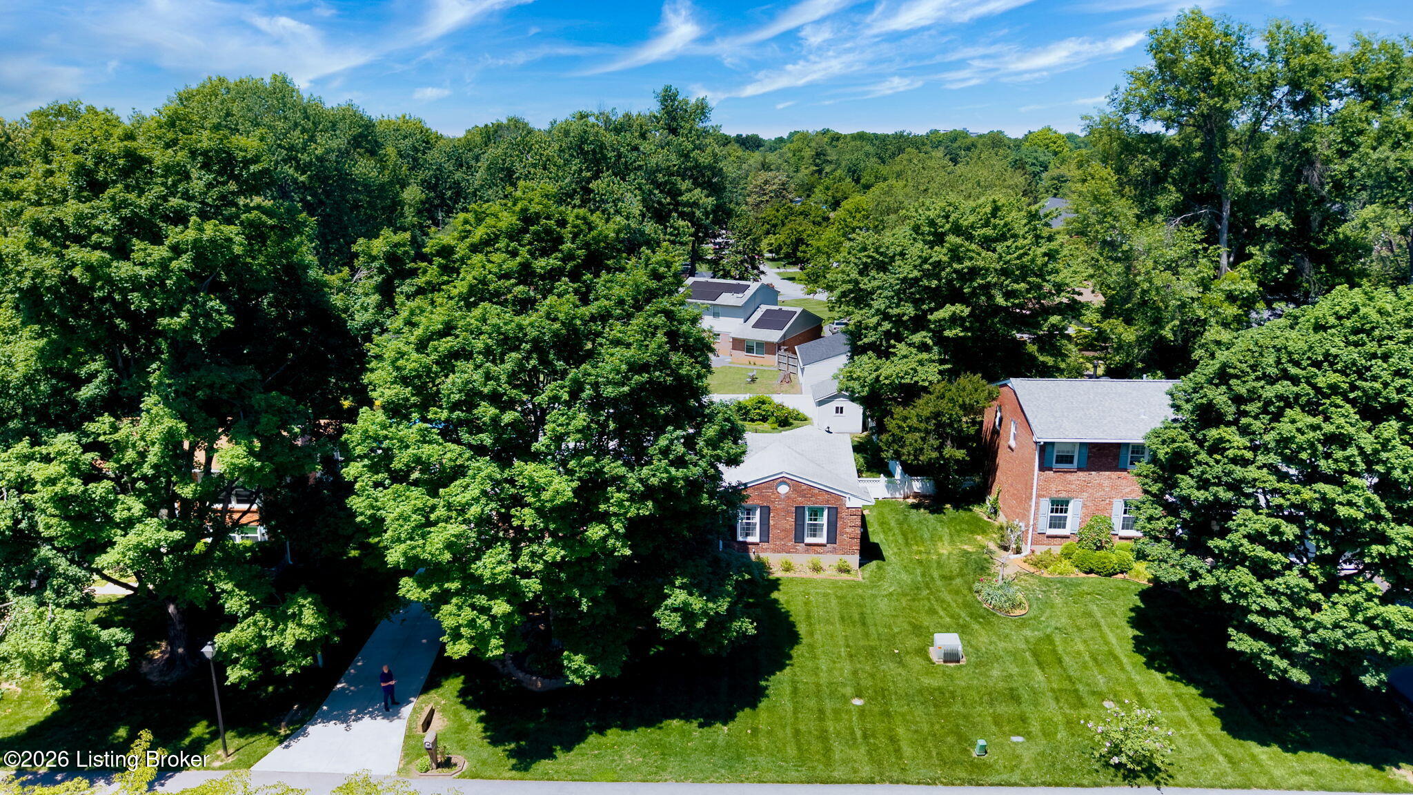 1106 King Arthur Ln