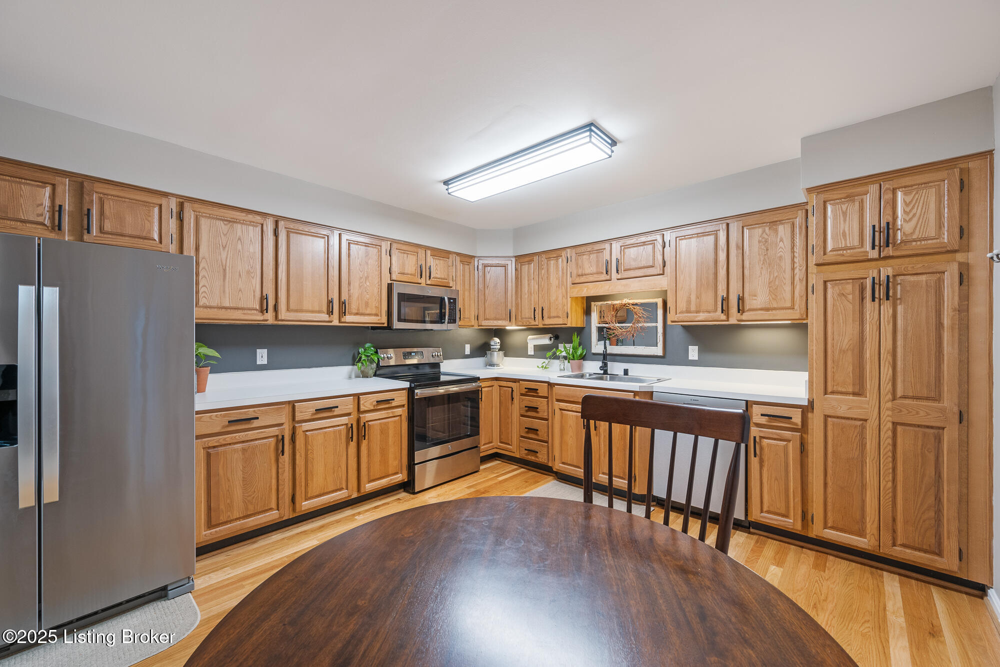 5002 Harrods Landing Dr