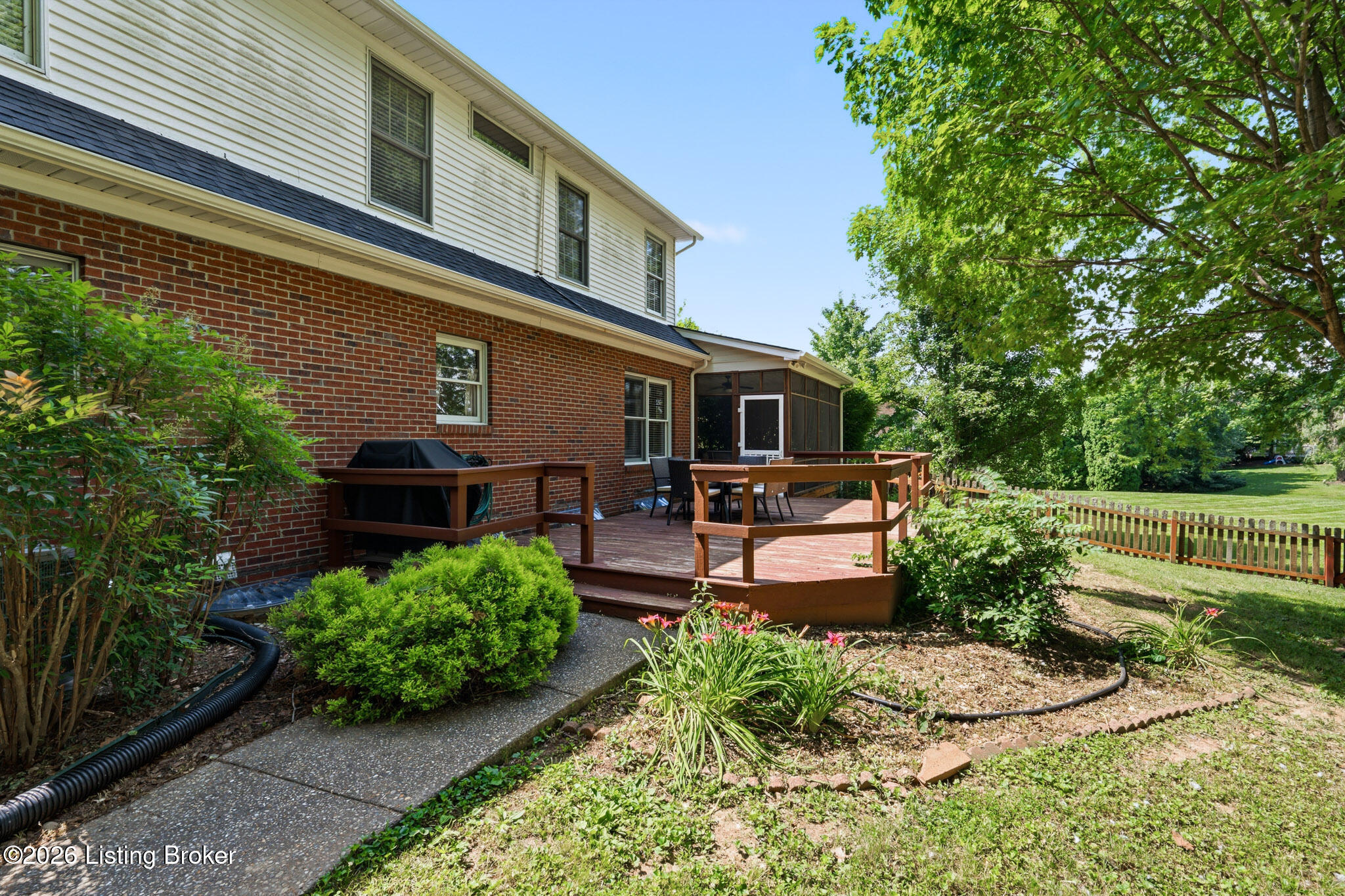 2302 Winterhaven Ct