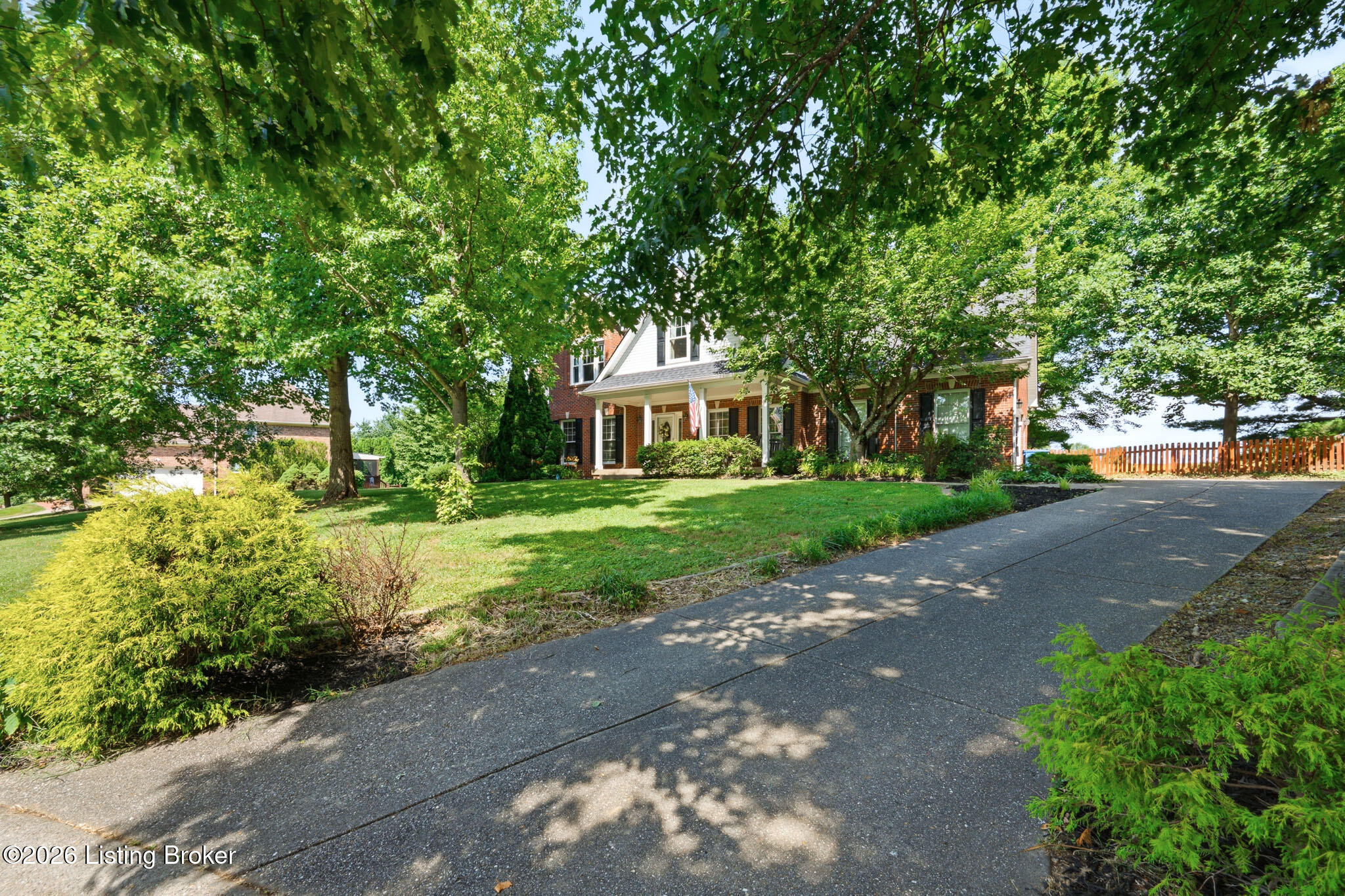 2302 Winterhaven Ct