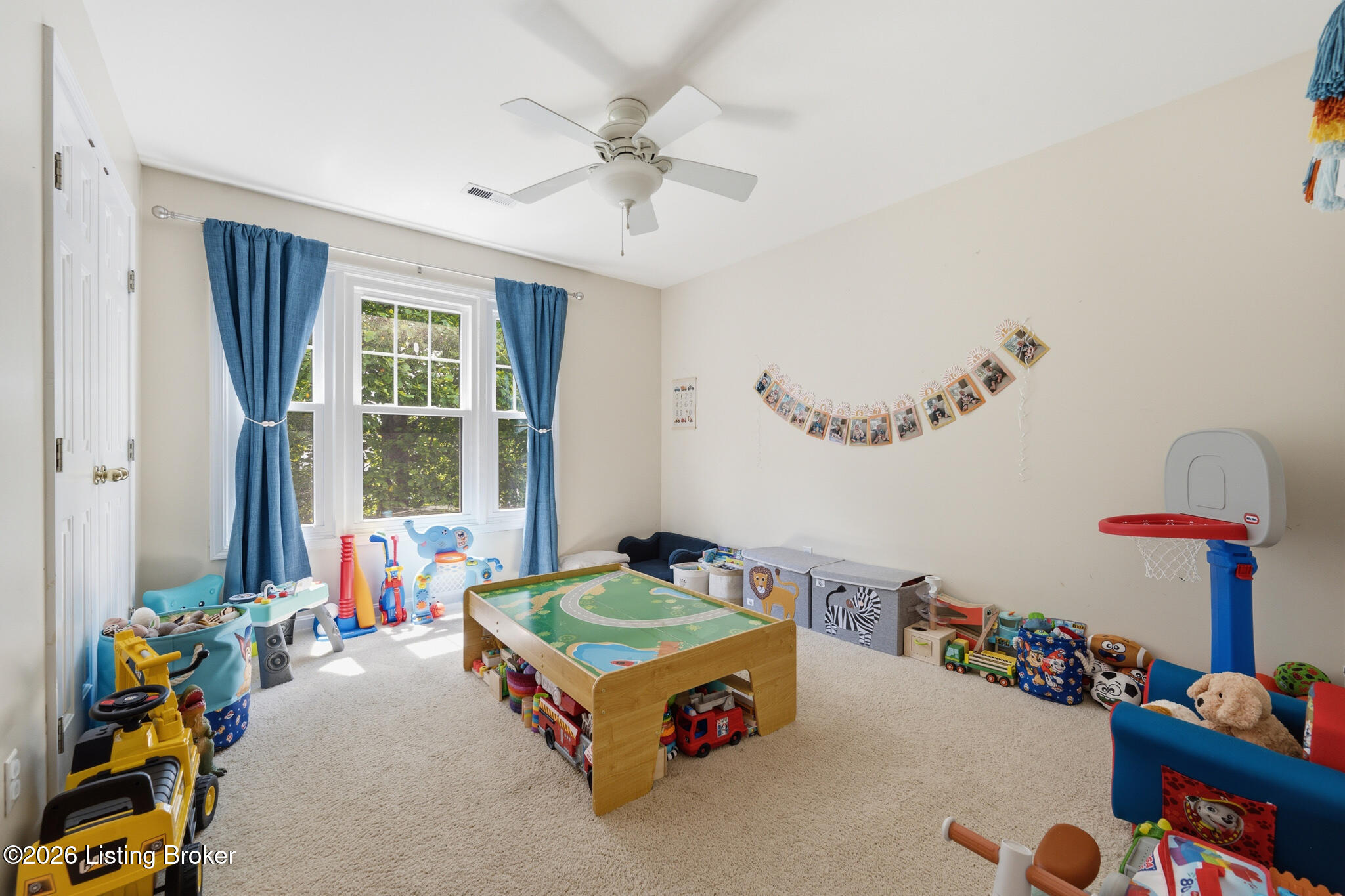 2302 Winterhaven Ct