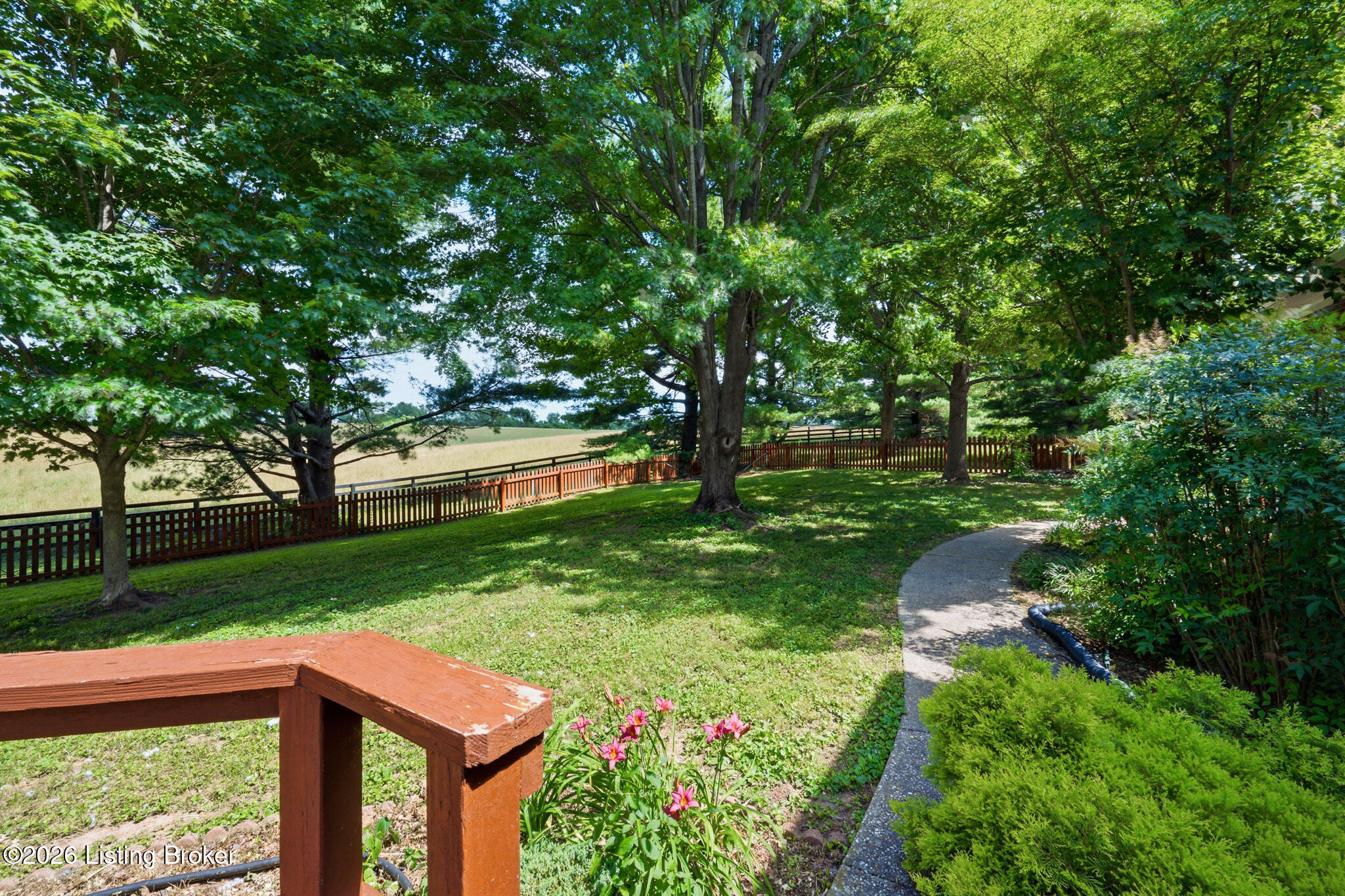 2302 Winterhaven Ct