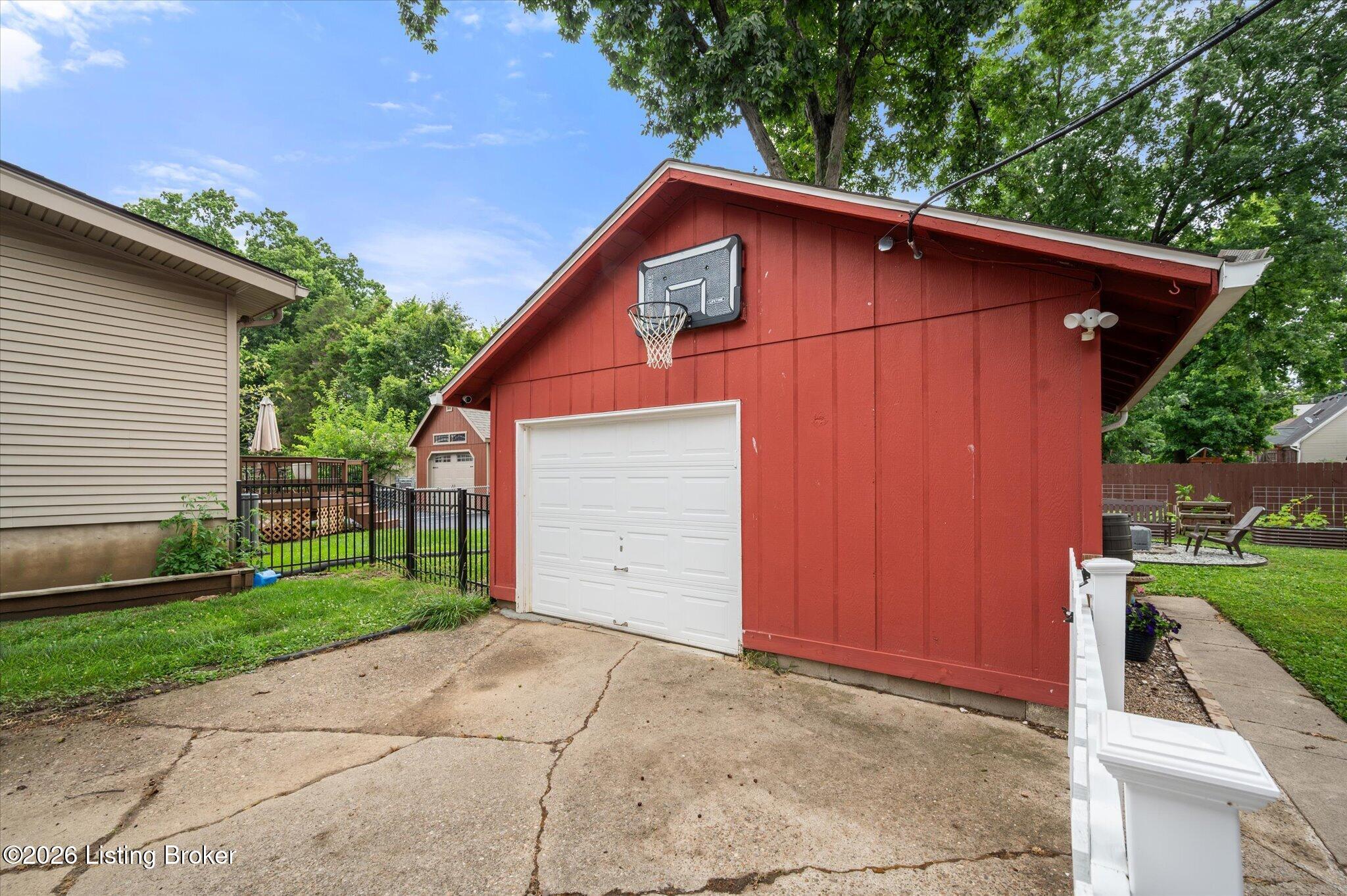 505 Wood Rd