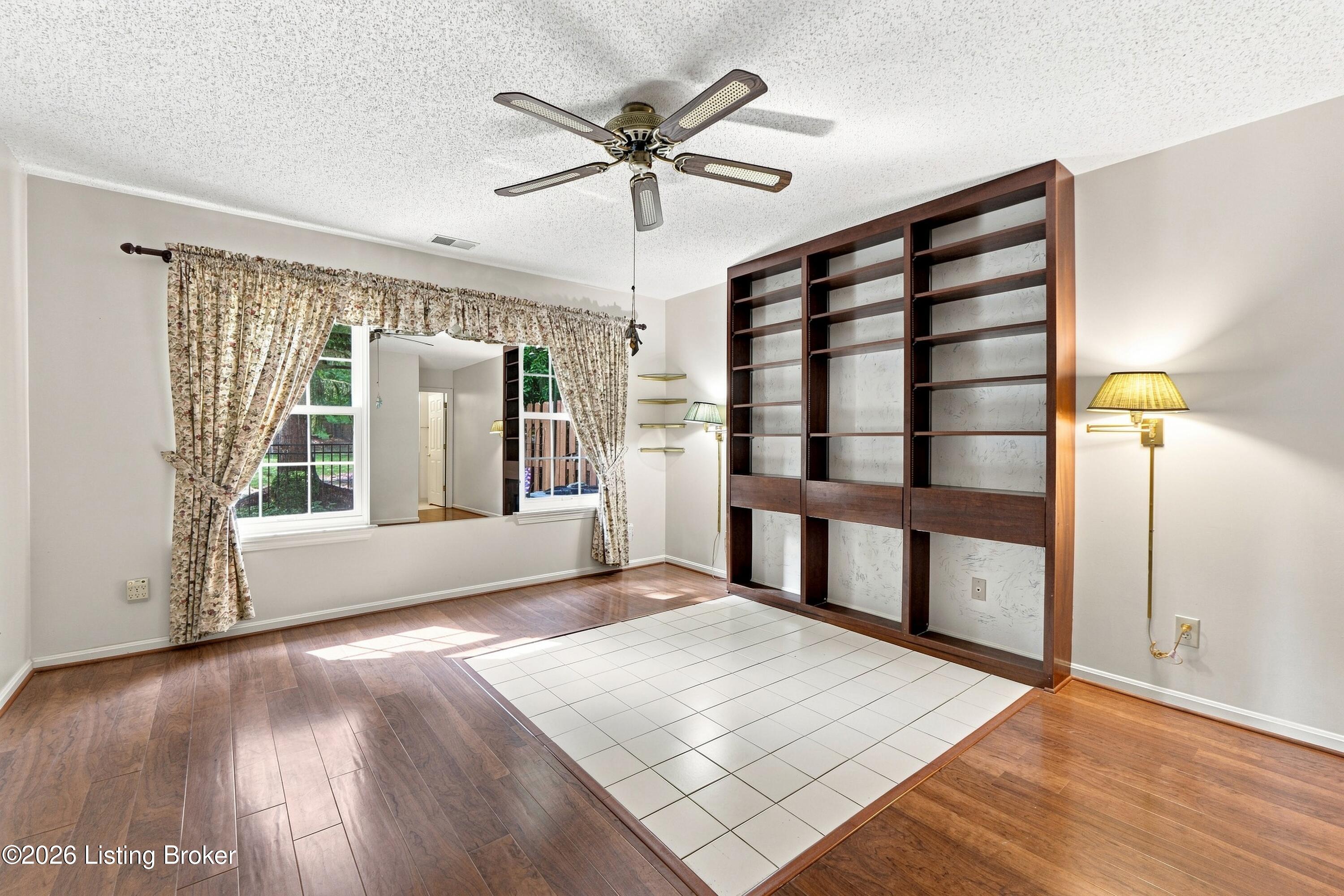9808 Abbeywood Village Way