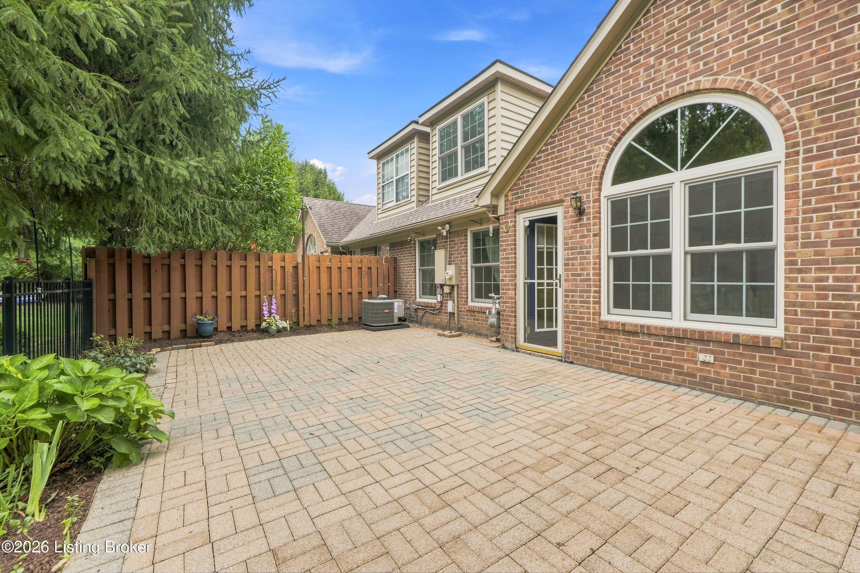 9808 Abbeywood Village Way