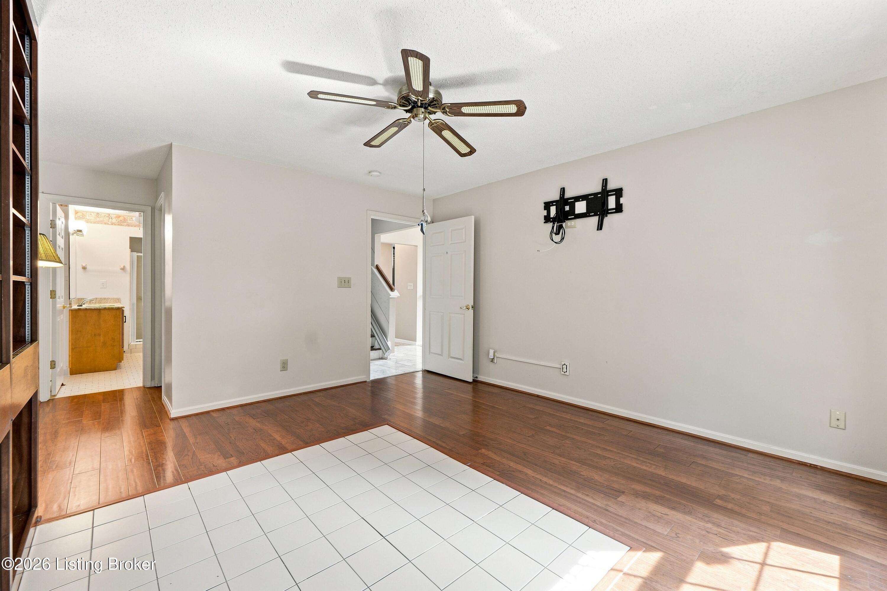 9808 Abbeywood Village Way