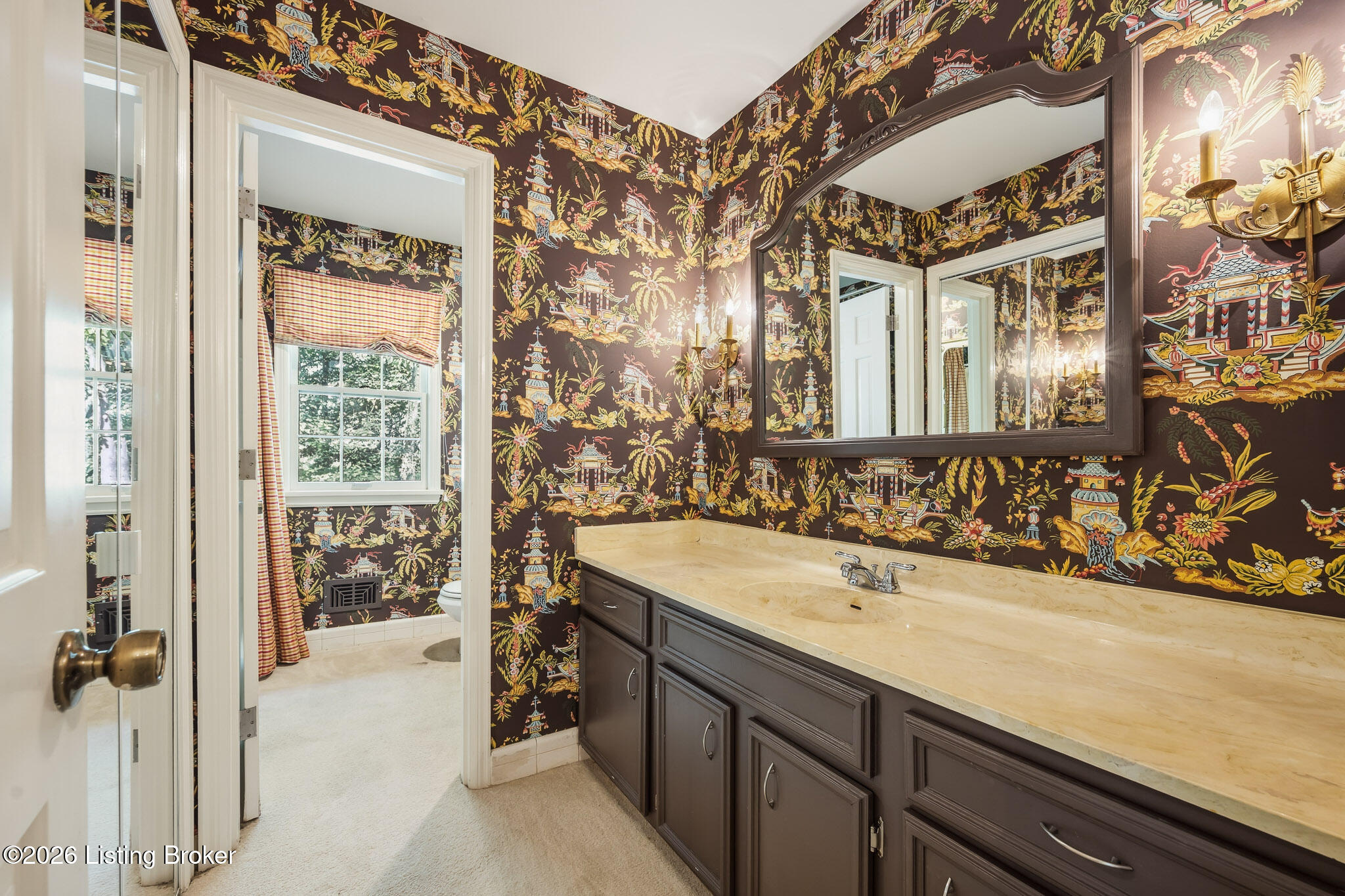 6300 Shadow Wood Ct