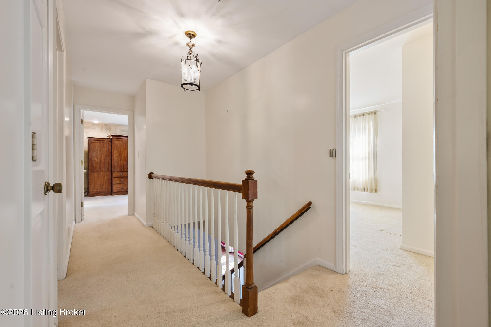 6300 Shadow Wood Ct