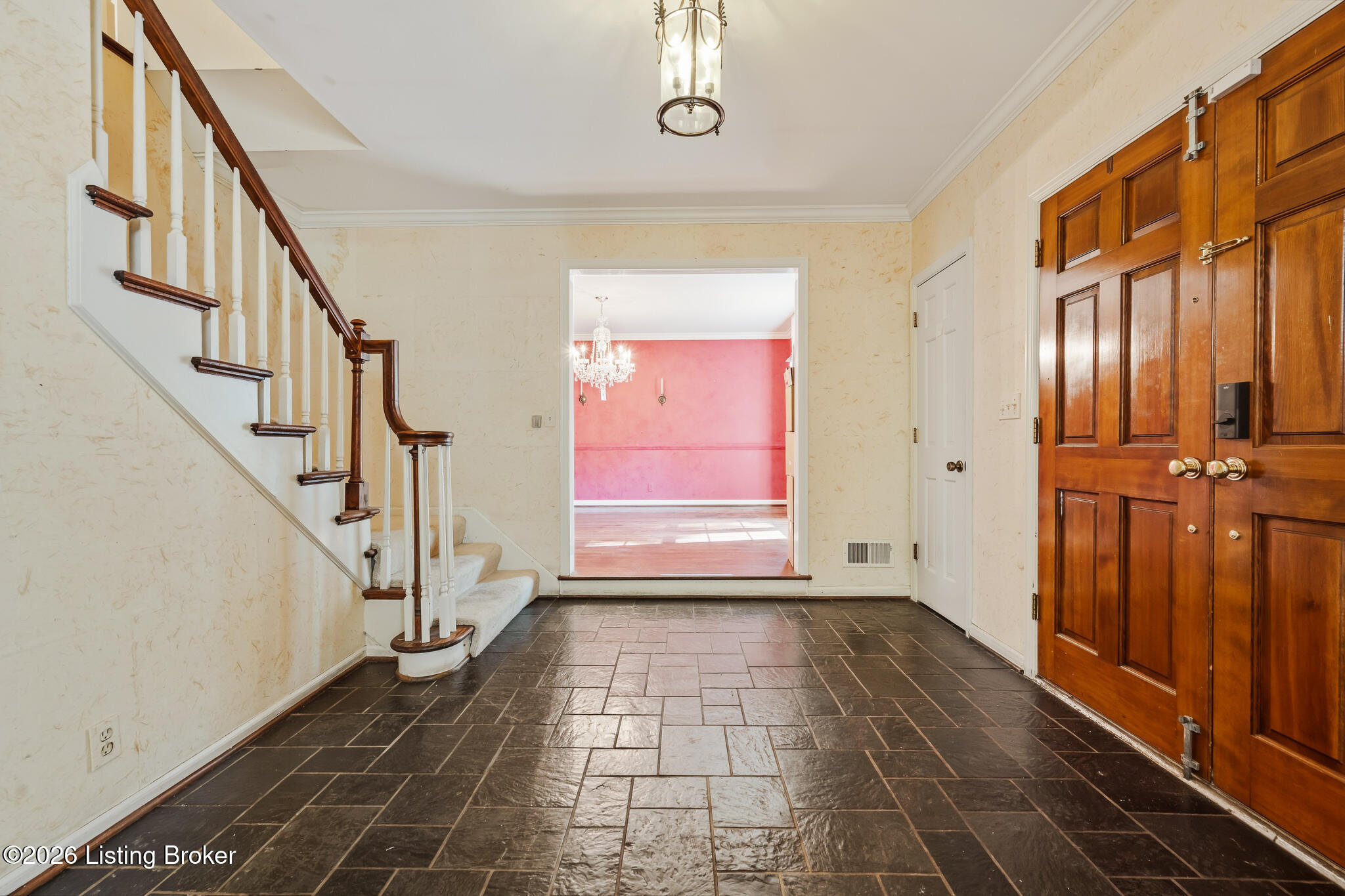 6300 Shadow Wood Ct
