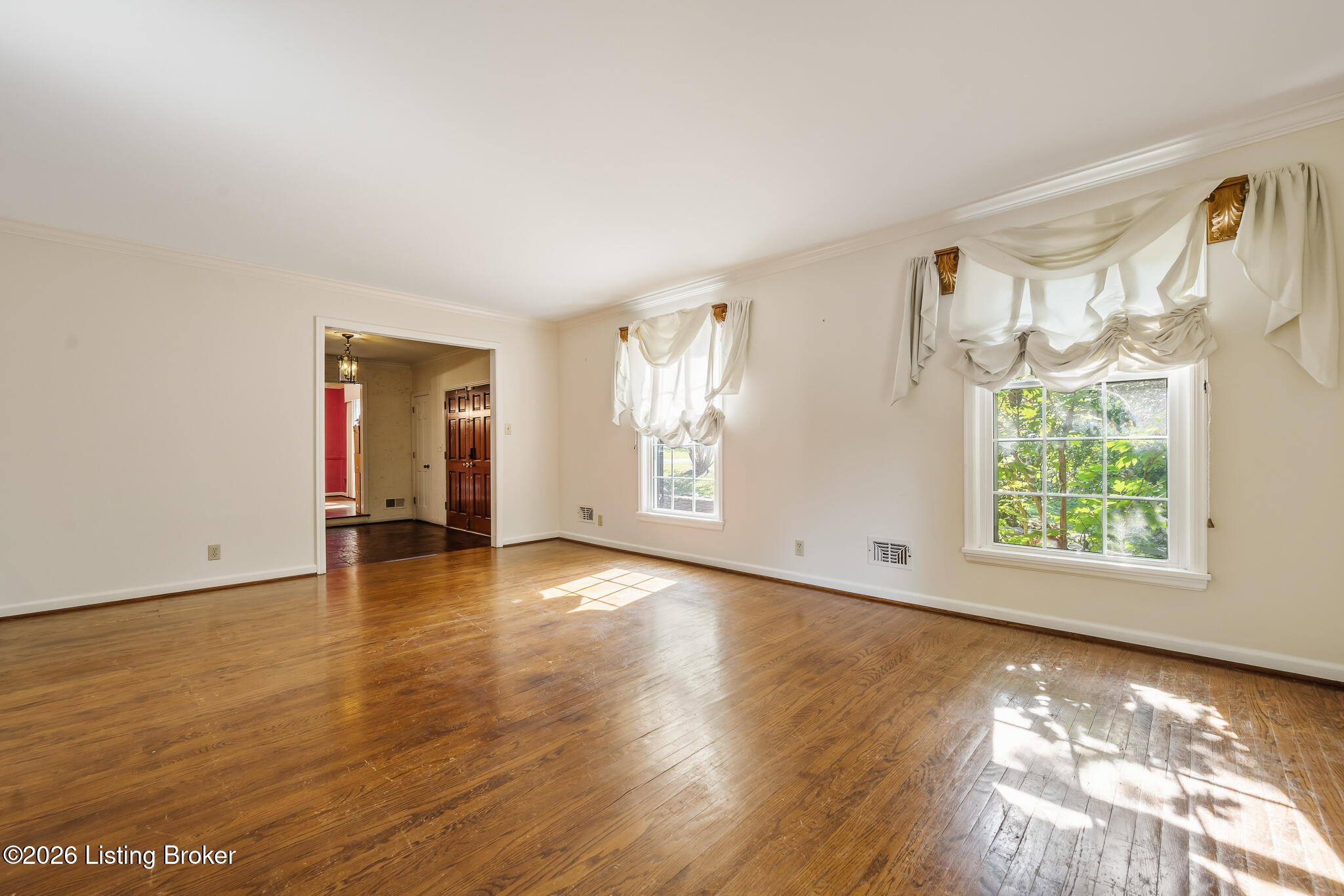 6300 Shadow Wood Ct