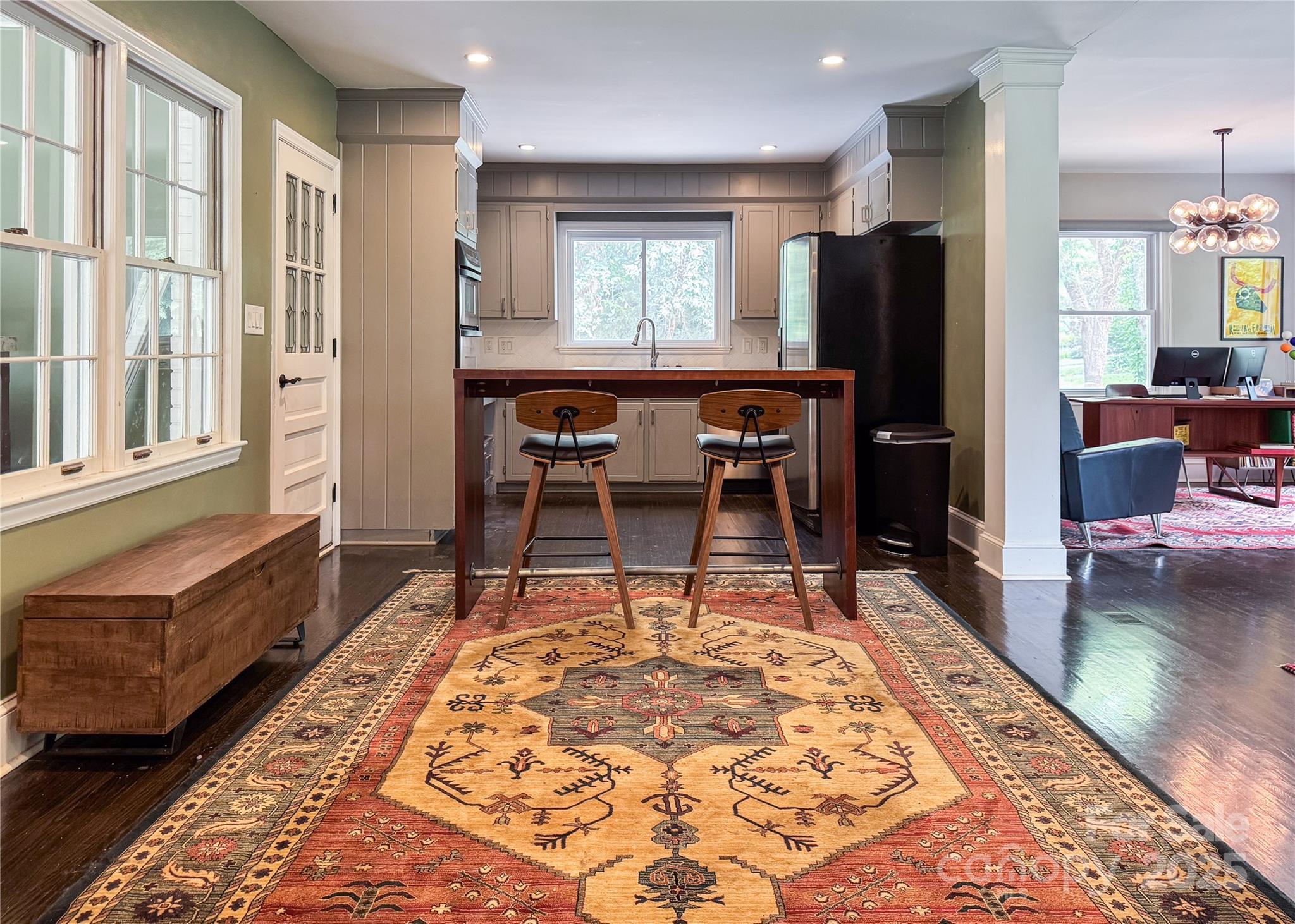 4640 Town and Country Drive