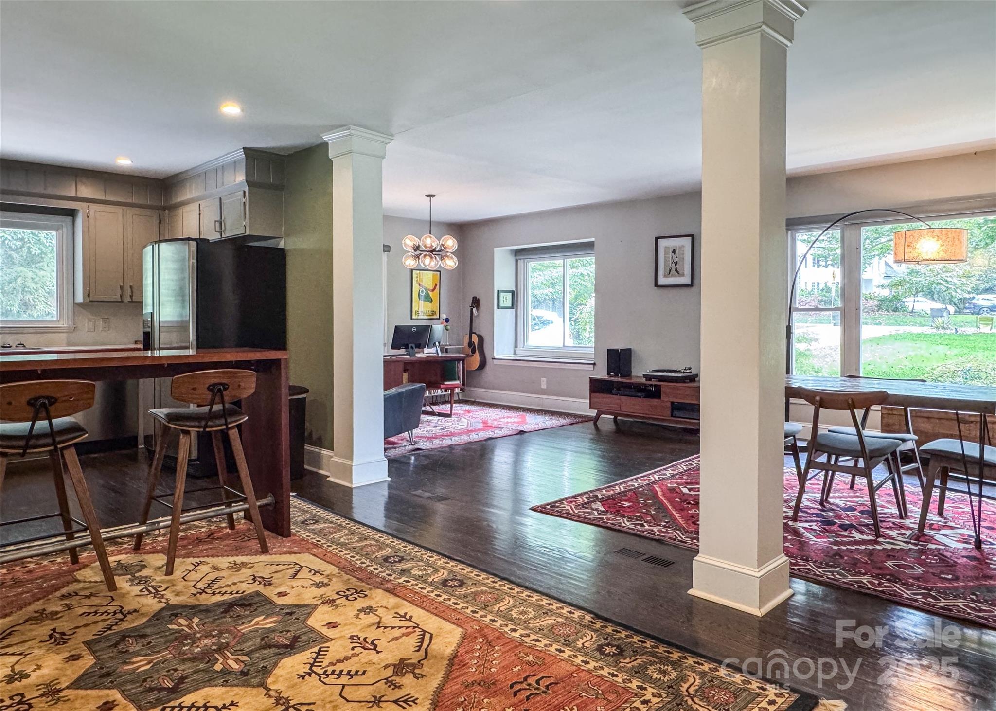 4640 Town and Country Drive