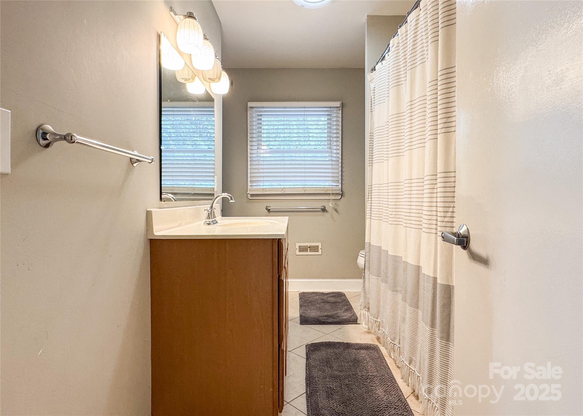 4640 Town and Country Drive