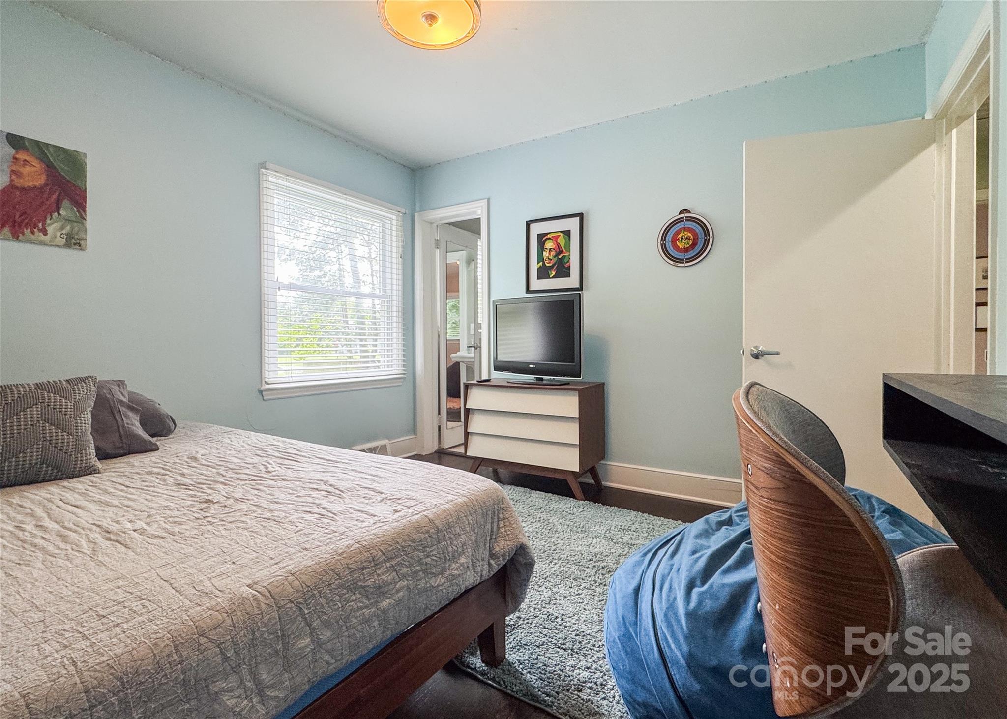 4640 Town and Country Drive